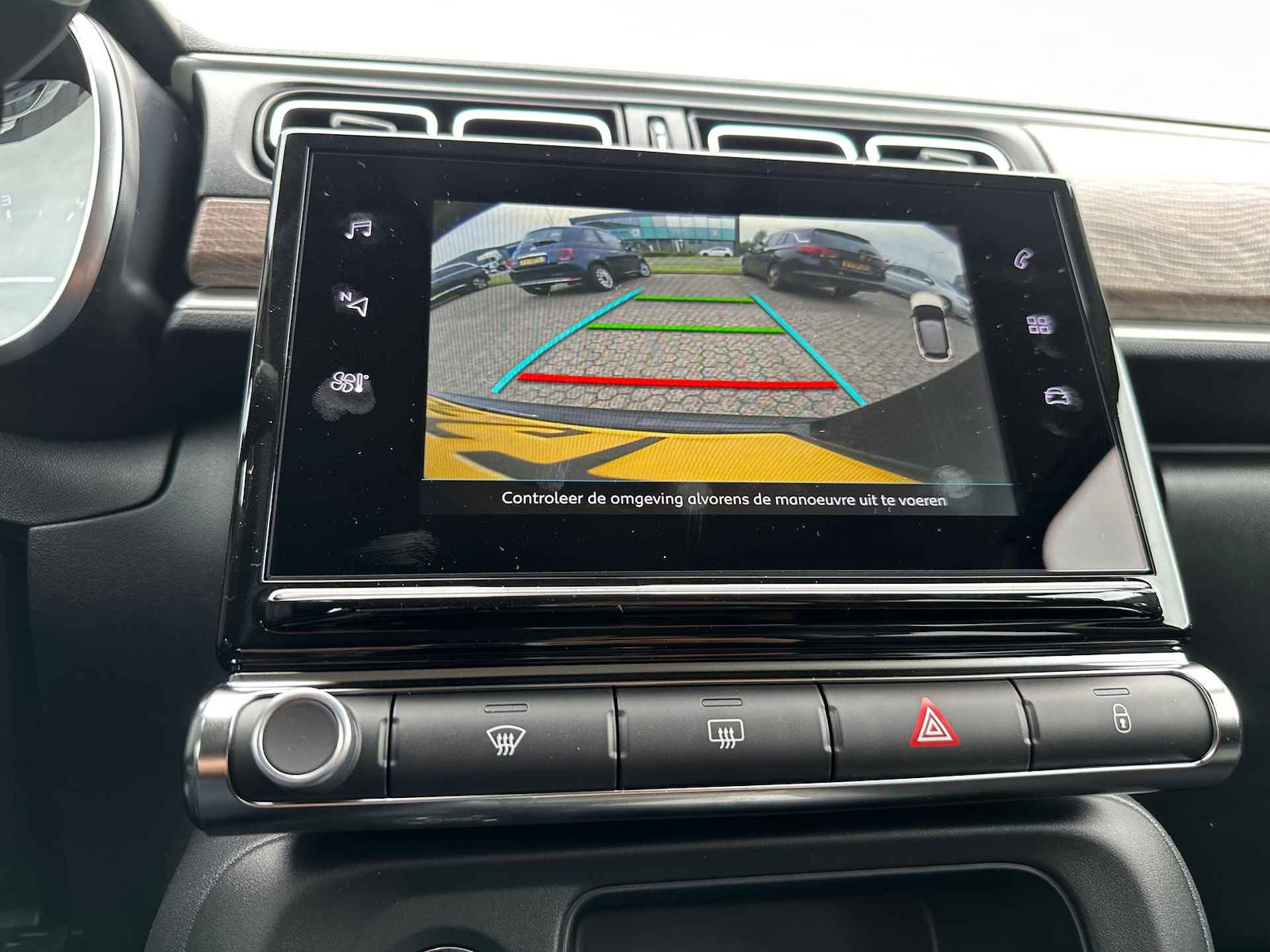 Citroen C3 1.2 Max | Achteruitrij Camera | Apple carplay | Stoelverwarming | Navigatie - 18/44