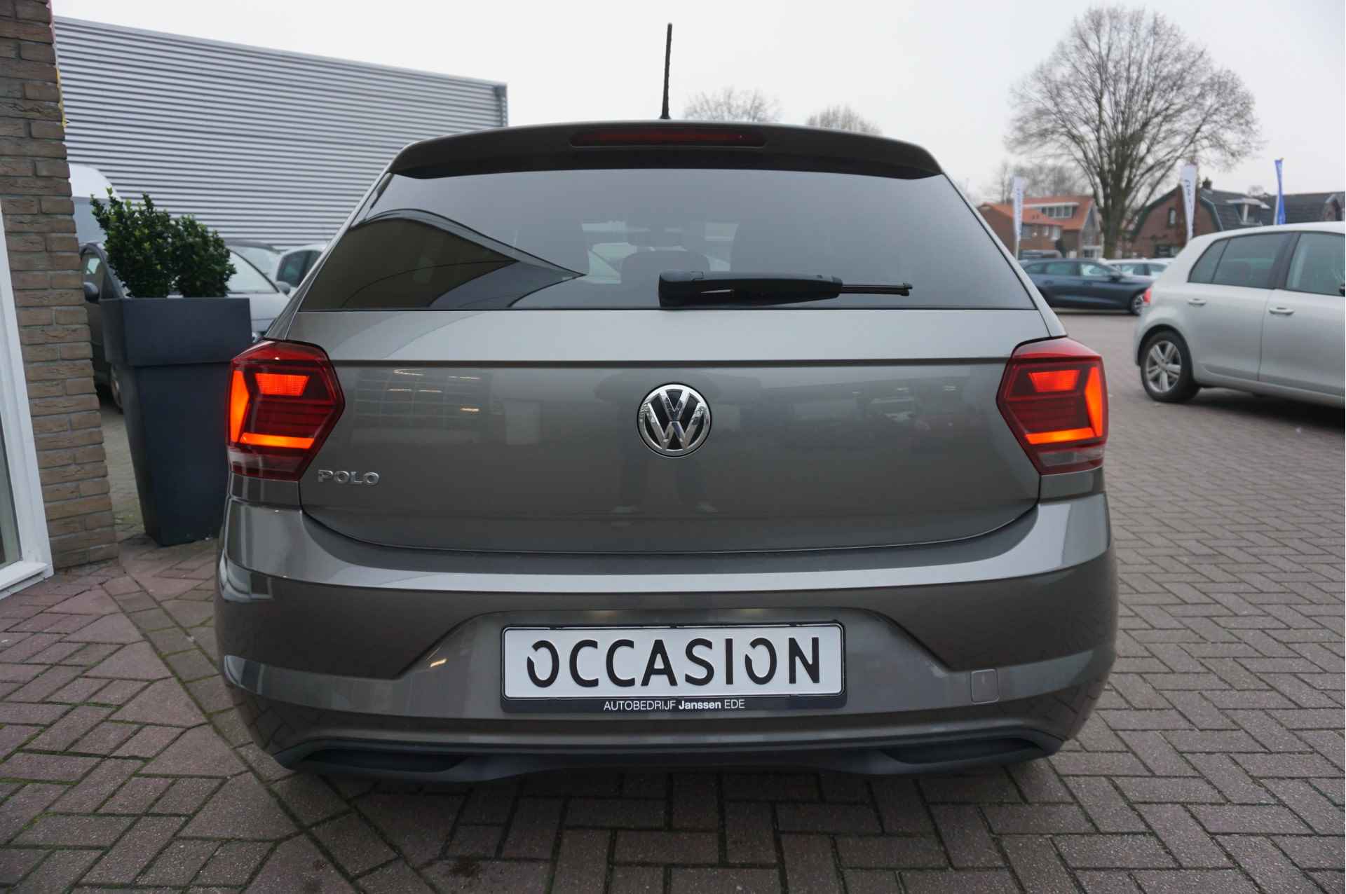 Volkswagen Polo 1.0 TSI Comfortline Automaat - 10/22