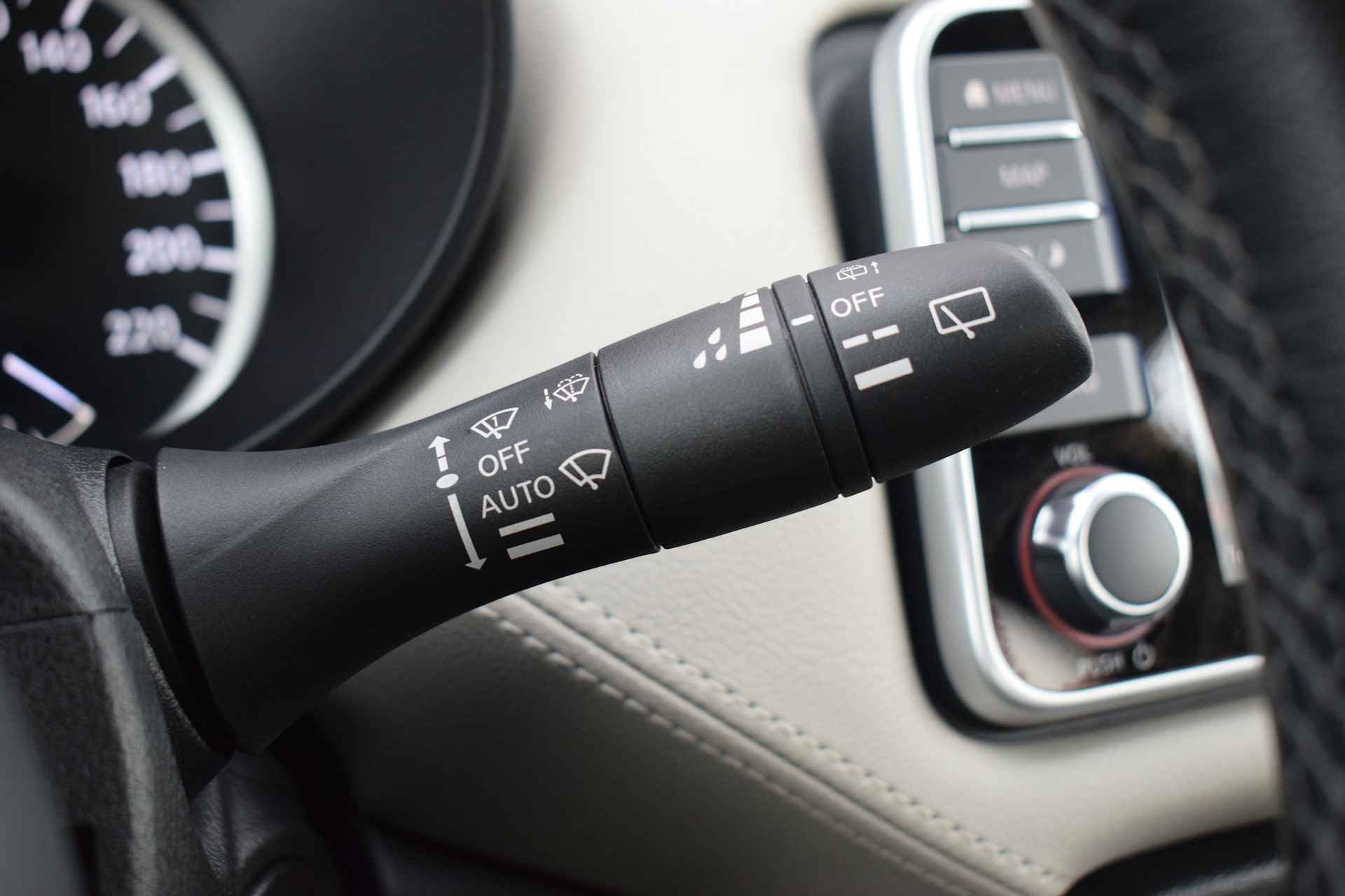 Nissan Micra 1.0 IG-T N-Connecta  | AppleCarplay | Camera | LM 16” | Airco - 23/30