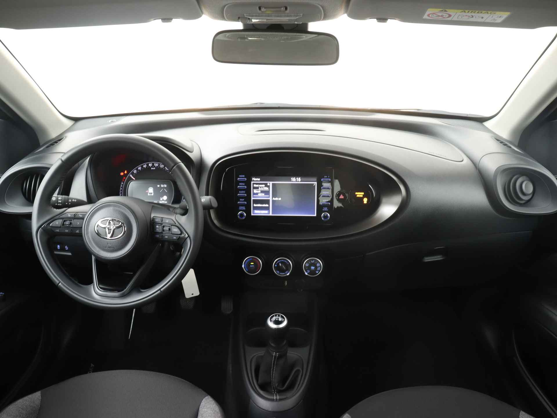 Toyota Aygo X 1.0 VVT-i MT play | Apple Carplay/Android Auto | Orgineel NL Auto - 6/41