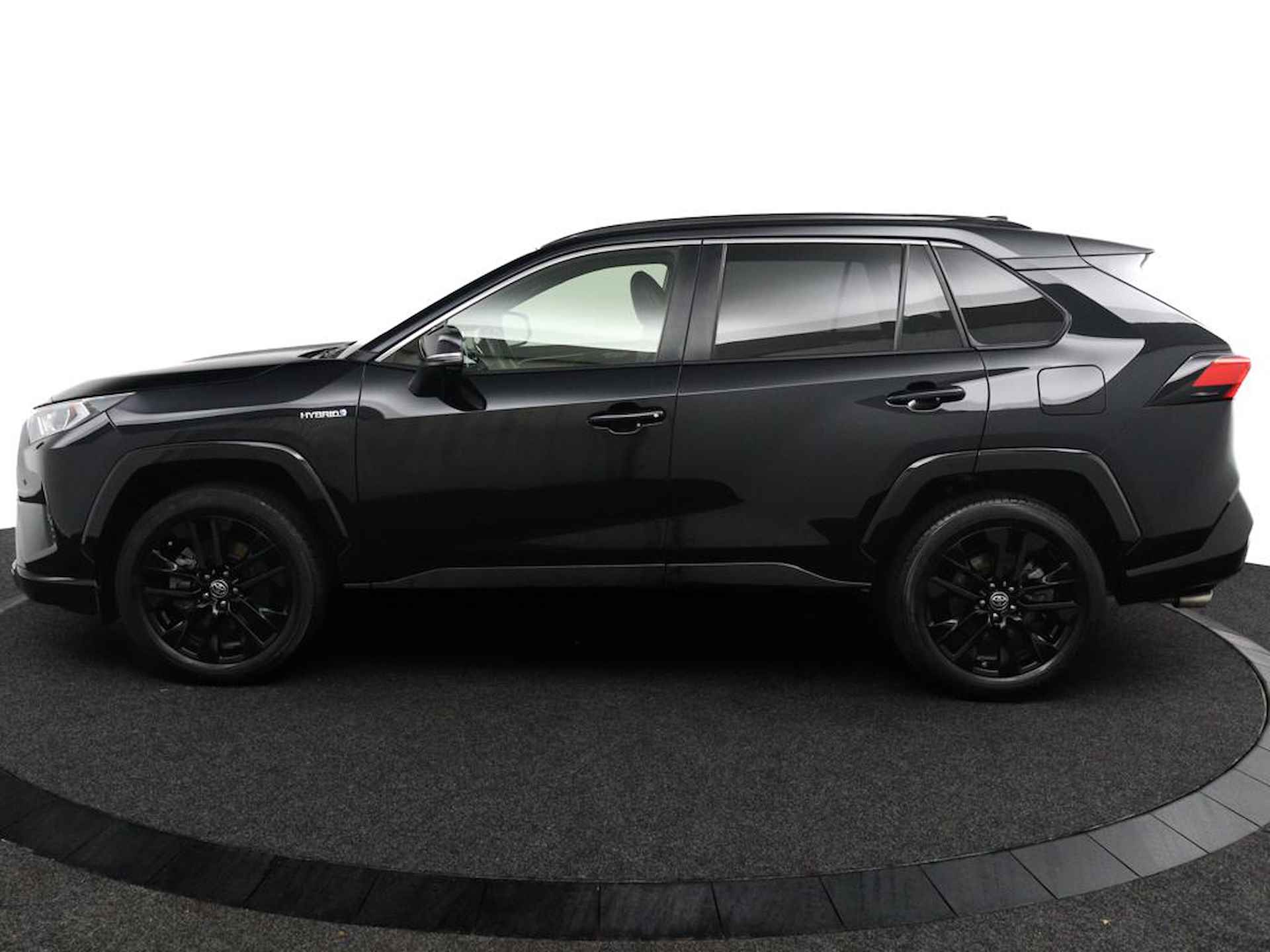 Toyota RAV4 2.5 Hybrid Executive Limited | Black Edition | Bearlock | 360 Camera | Lederen Bekleding | Elektrisch verstelbare Bestuurdersstoel | Stuur en Stoelverwarming | Blind Spot Monitor | - 6/51