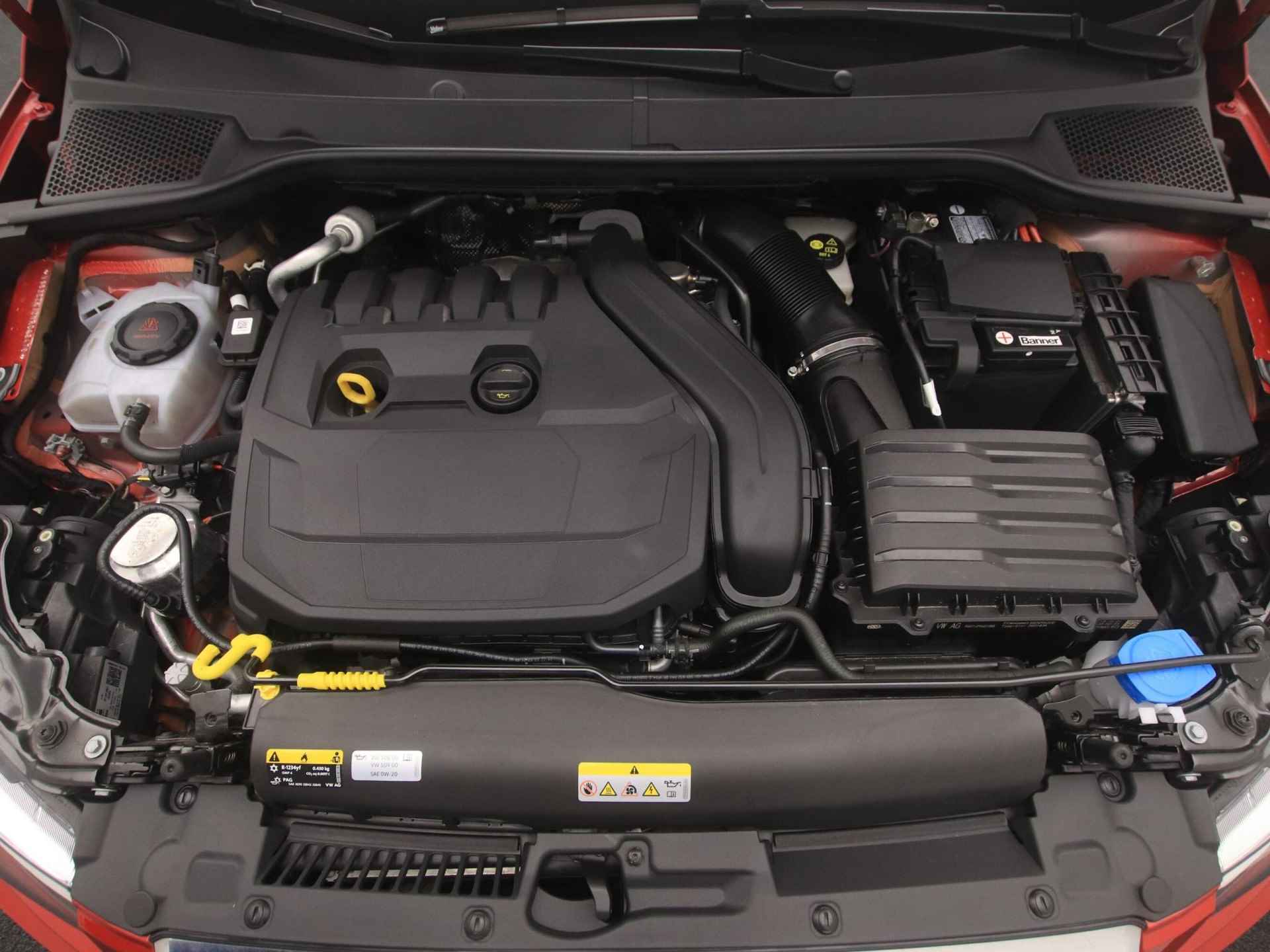SEAT Ibiza 1.5 TSI FR Business Intense Plus automaat | CarPlay | Navigatie | Parkeersensoren | Achteruitrijcamera | Stoelverwarming | LED verlichting - 36/41