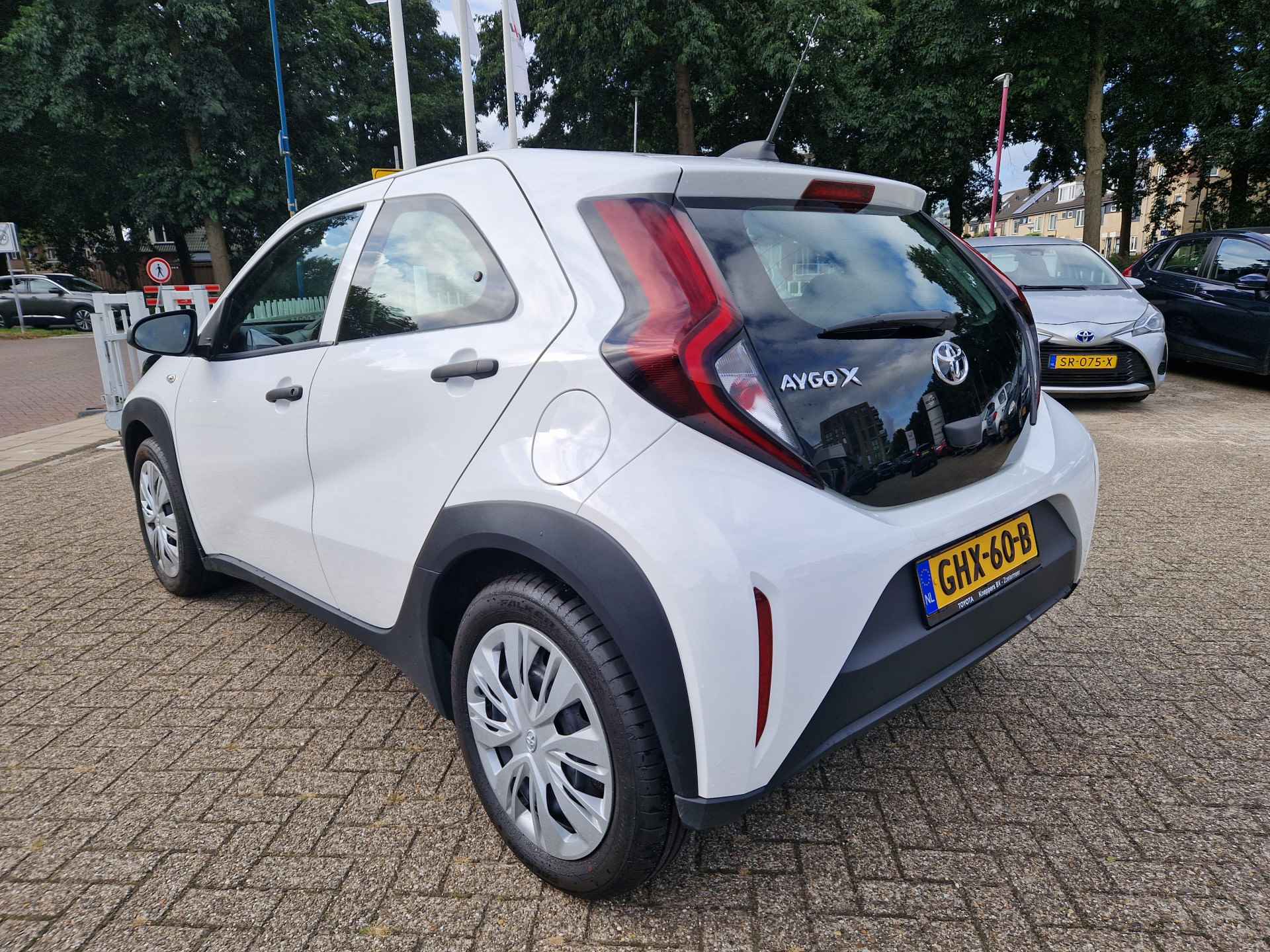 Toyota Aygo X 1.0 VVT-i Cruise control, Apple/Android, Airco , All-in Rijklaarprijs - 3/19