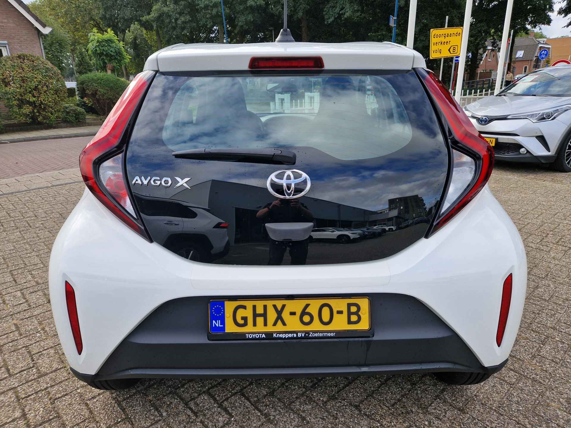 Toyota Aygo X 1.0 VVT-i Cruise control, Apple/Android, Airco , All-in Rijklaarprijs - 10/19