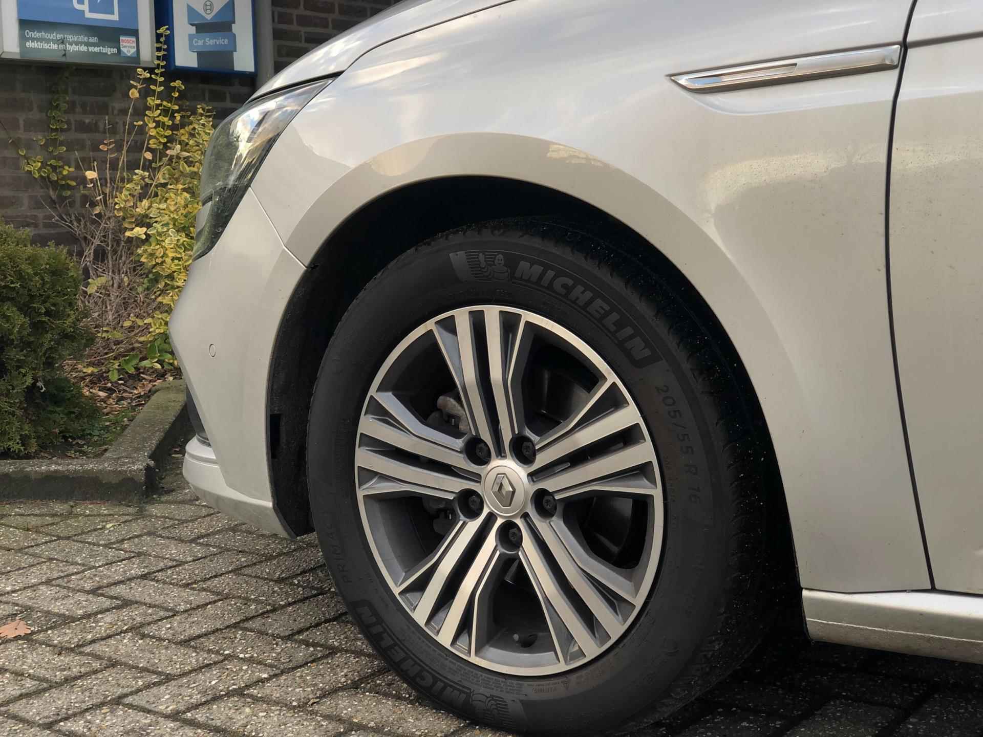 Renault Mégane Estate 1.3 TCe Zen | Navi, Carplay, Camera, Climate, Cruise, Licht/regens., 16'' LMV | Dealeronderhouden | - 3/35