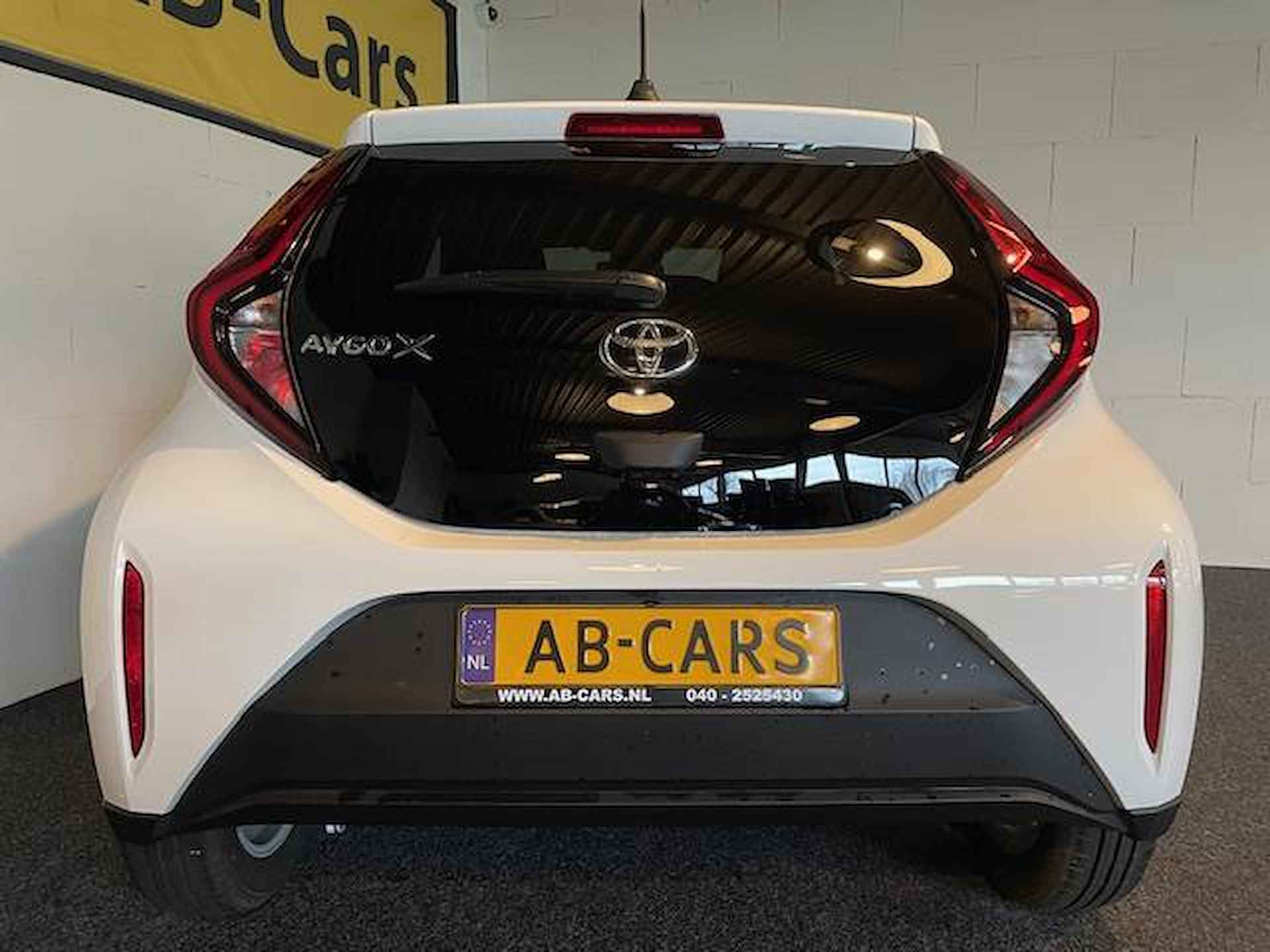 Toyota Aygo X 1.0 VVT-i MT First met lichtmetalen velgen - 6/22