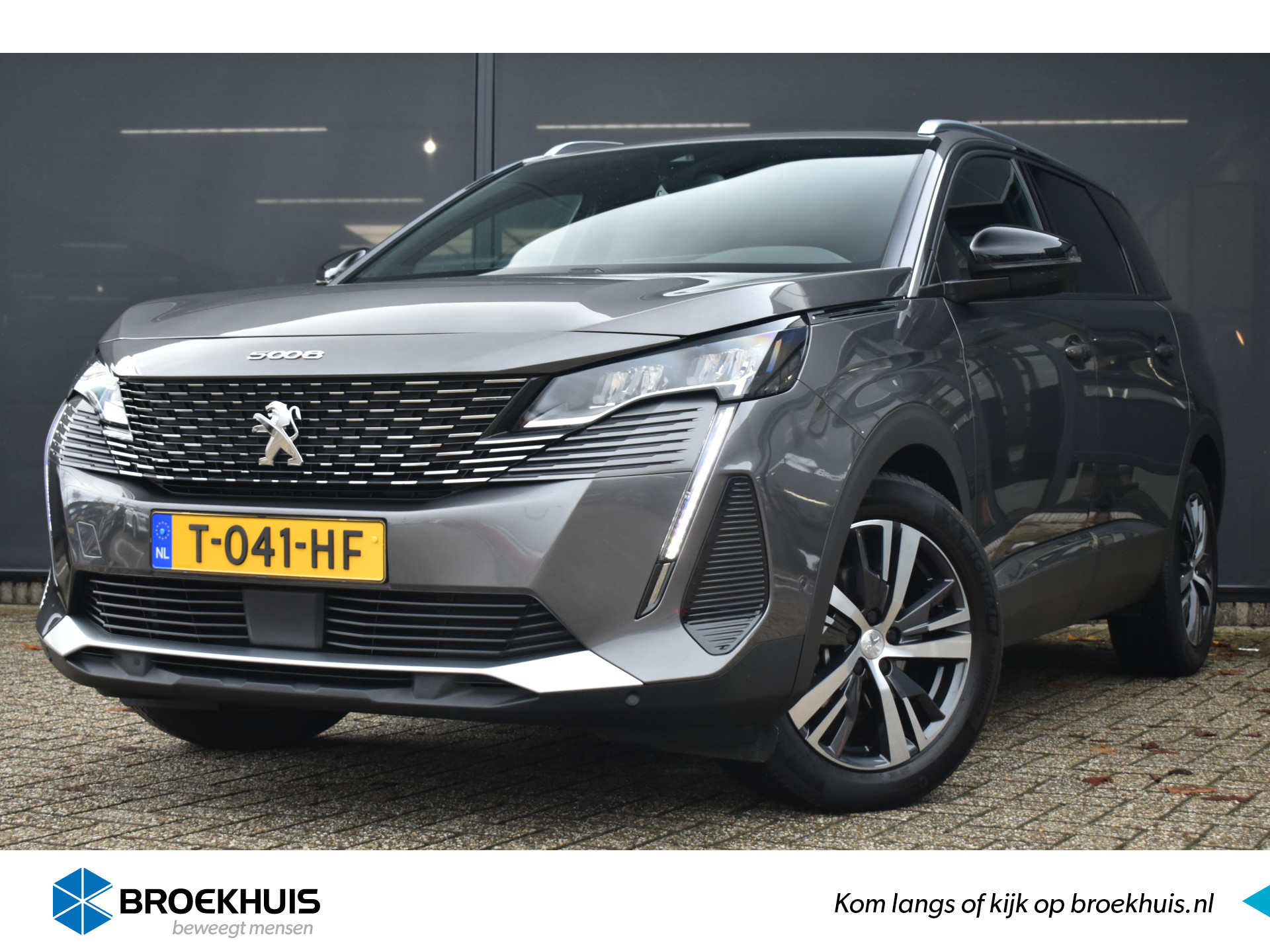 Peugeot 5008 1.2 PureTech Allure Pack Business 7p. 130pk Automaat | Stoelverwarming | Keyless-Entry | Dodehoek-Detectie | Navigatie | Achteru