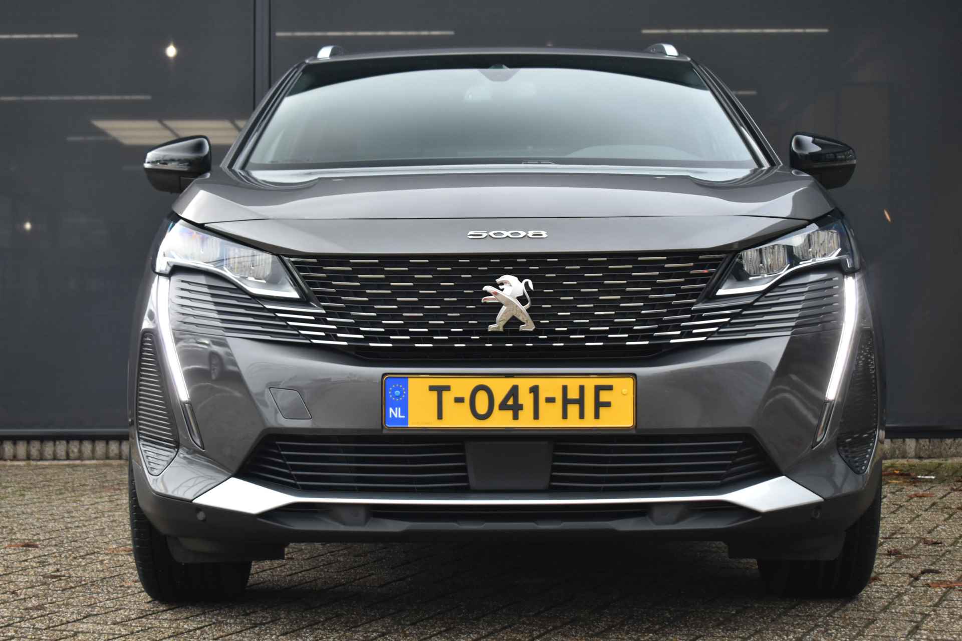 Peugeot 5008 1.2 PureTech Allure Pack Business 7p. 130pk Automaat | Stoelverwarming | Keyless-Entry | Dodehoek-Detectie | Navigatie | Achteru - 5/48