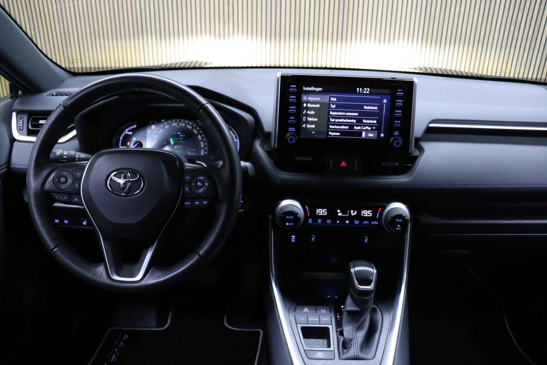 Toyota RAV4 2.5 Hybrid Style | Adaptive-cruise | Full led | Navigatie | Leder | Trekhaak - 31/38