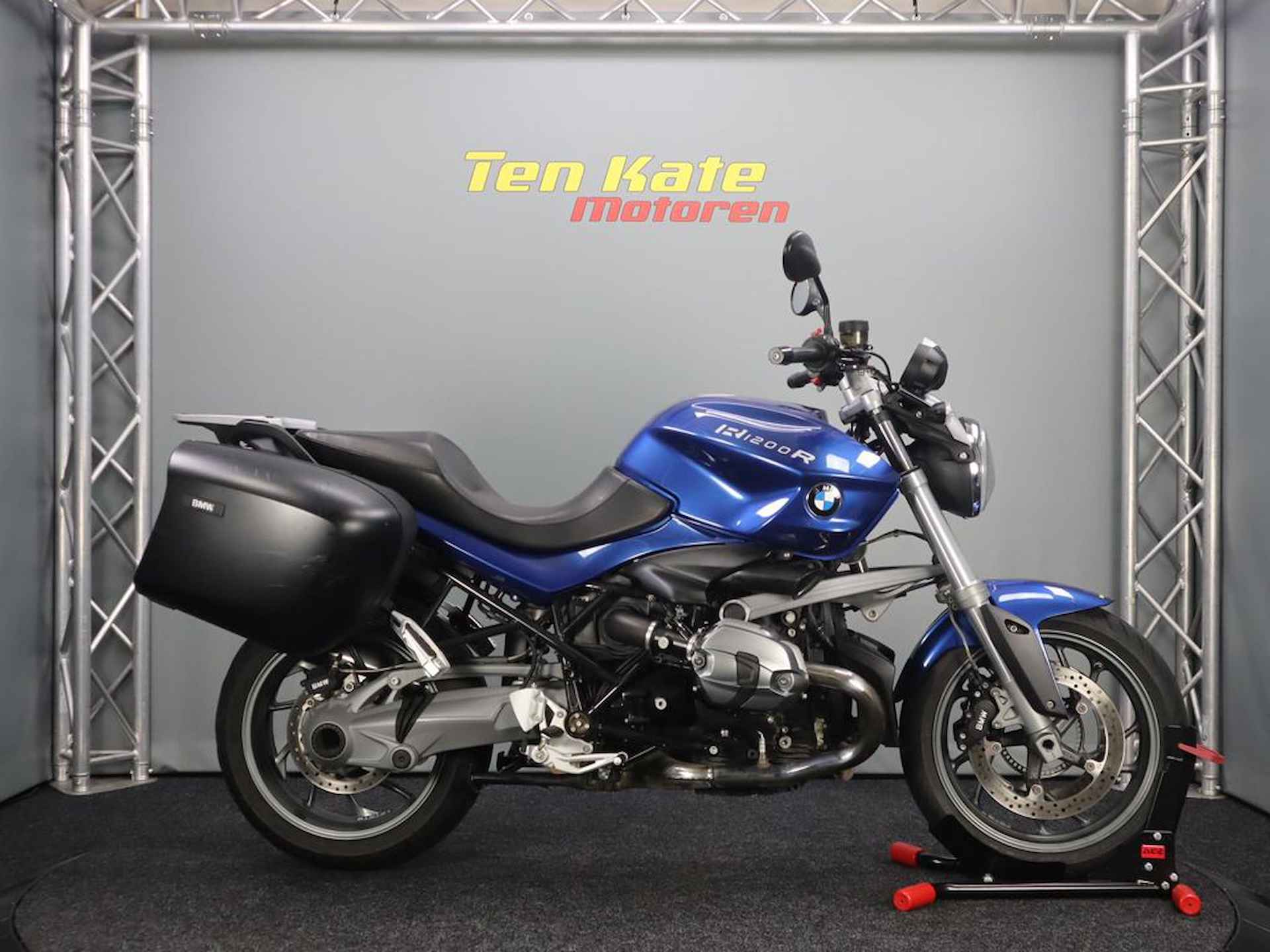 BMW R 1200 R ABS - 1/12