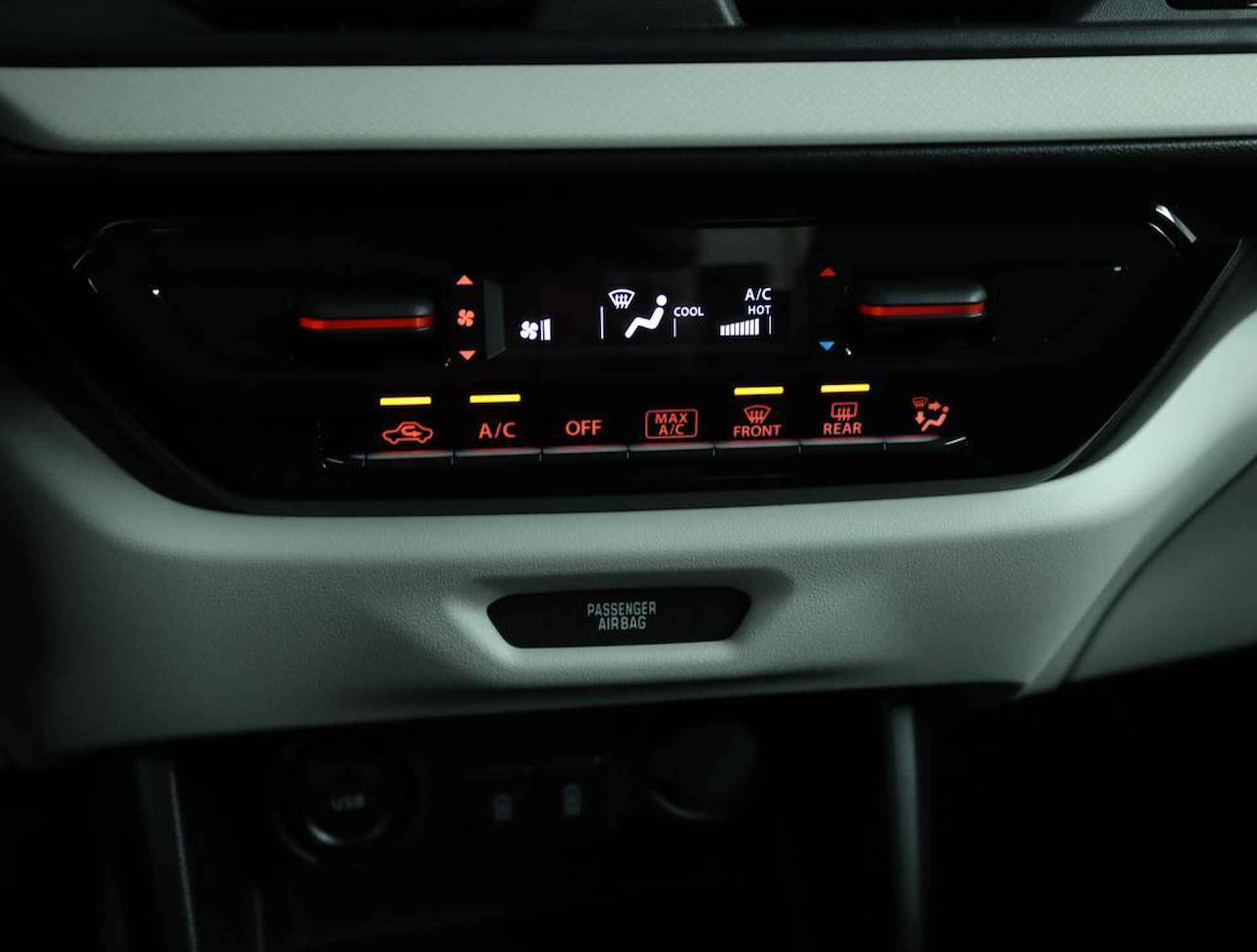 Suzuki Swift 1.2 Select Smart Hybrid | NEW 2024 | Apple Carplay/Android Auto | Airco | Camera achter | Adaptieve Cruise Control | Parkeersensoren achter | - 7/50