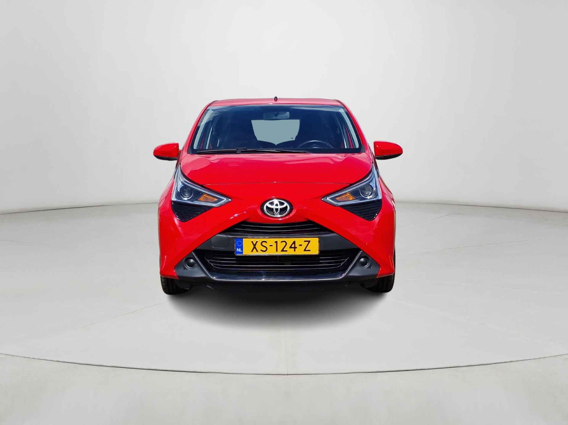 Toyota Aygo 1.0 VVT-i x-play | Apple CarPlay / Android Auto | Parkeercamera | Rijklaarprijs incl. garantie | - 9/27
