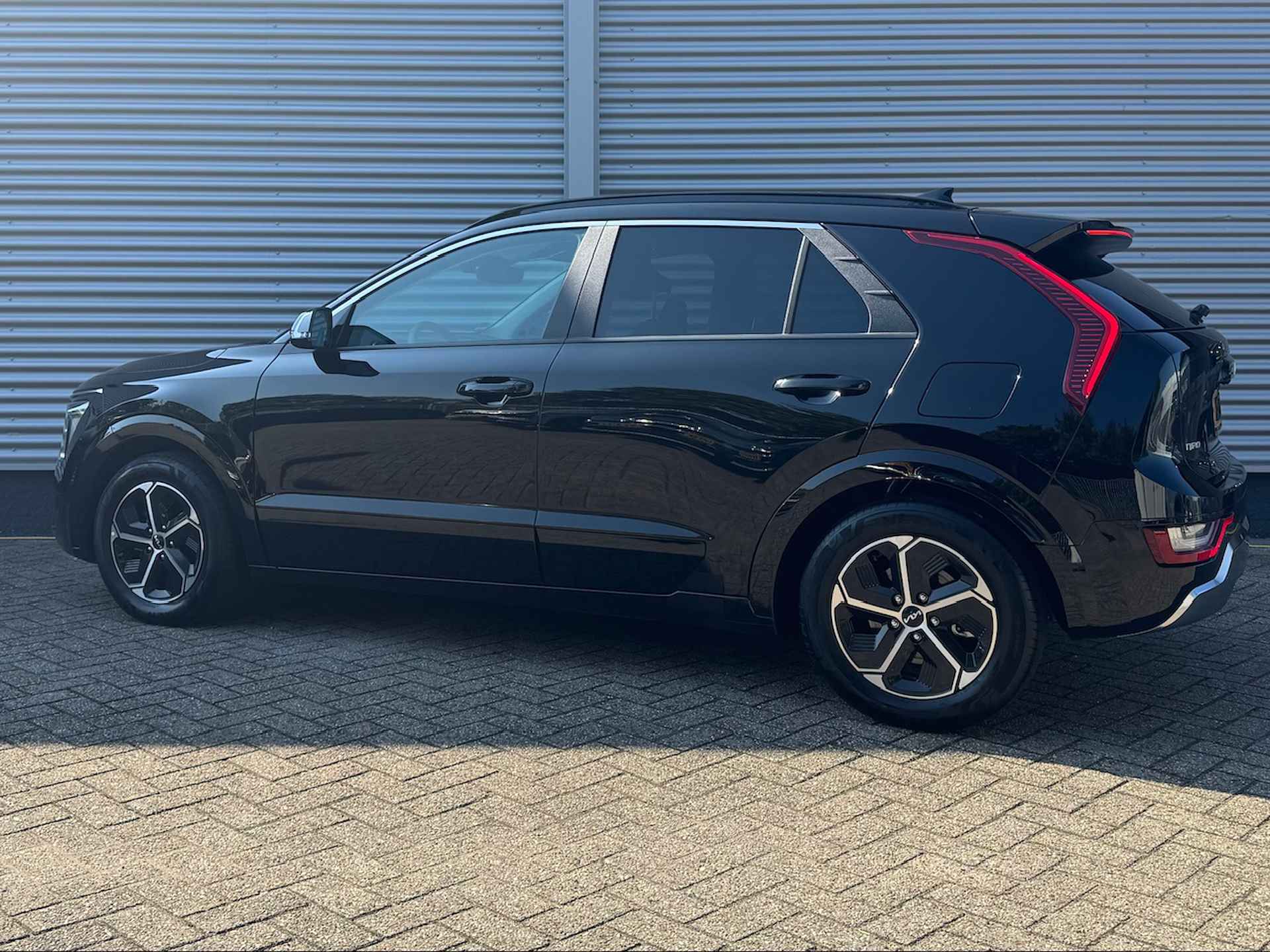 KIA Niro 1.6 GDi Hybrid 141pk DCT6 DynamicPlusLine | Schuif/Kanteldak | Stoel/Stuurwielverwarming | HUD | - 3/43