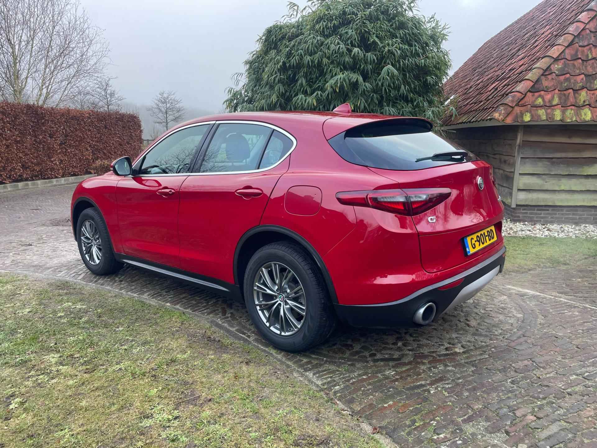 Alfa Romeo Stelvio 2.0 T AWD Super 280PK-NL AUTO-LEER- - 4/30