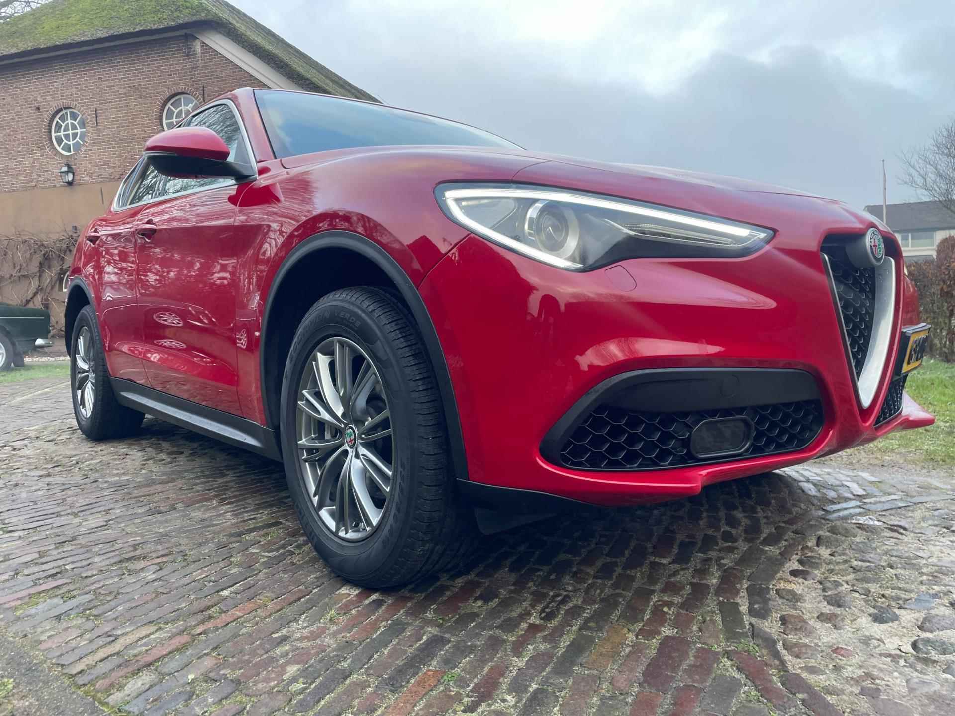 Alfa Romeo Stelvio 2.0 T AWD Super 280PK-NL AUTO-LEER- - 10/30