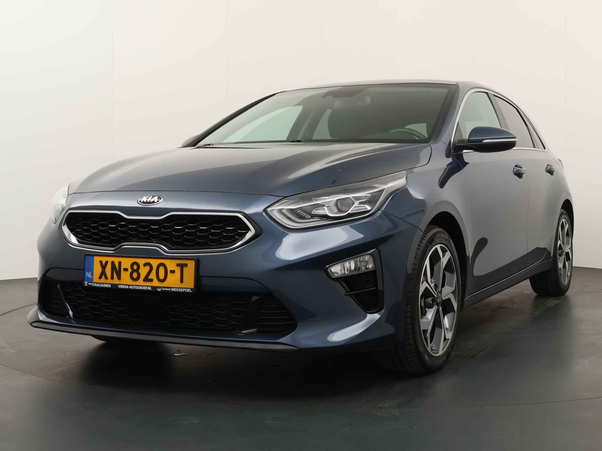 Kia Ceed 1.4 T-GDi ExecutiveLine - Navigatie - Camera - Climate control - Cruise control  - Fabrieksgarantie Tot 2026 - 2/46