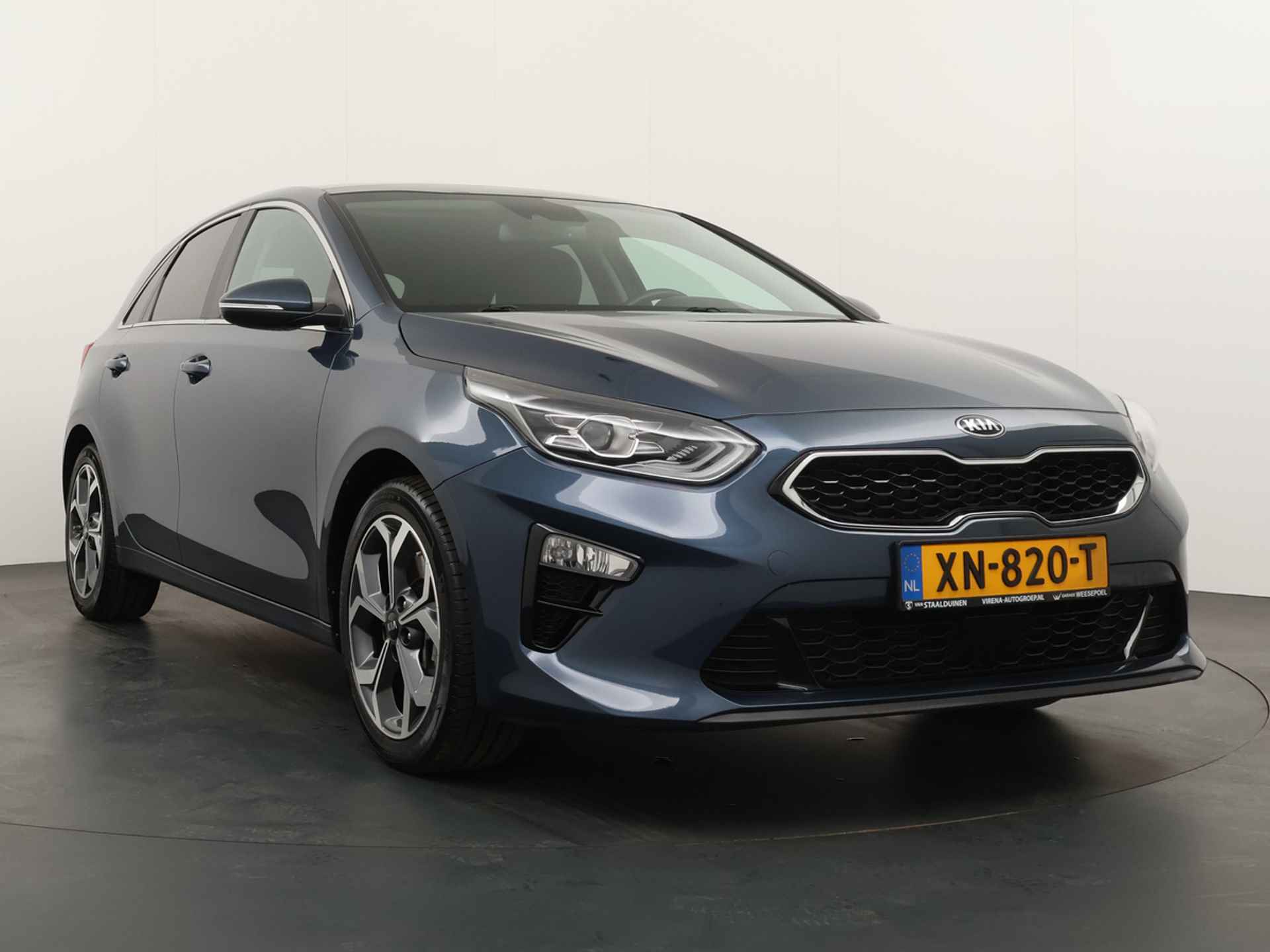 Kia Ceed 1.4 T-GDi ExecutiveLine - Navigatie - Camera - Climate control - Cruise control  - Fabrieksgarantie Tot 2026 - 11/46