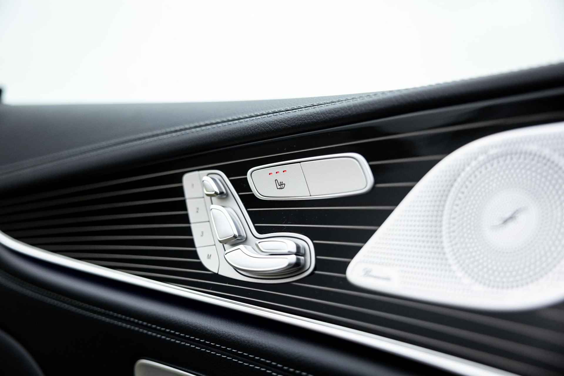 Mercedes-Benz CLS 450 4Matic Premium Plus AMG | Luchtvering | Memorypakket | Head-up display | Burmester | Rijassistentiepakket plus | Nightpakket | - 23/51