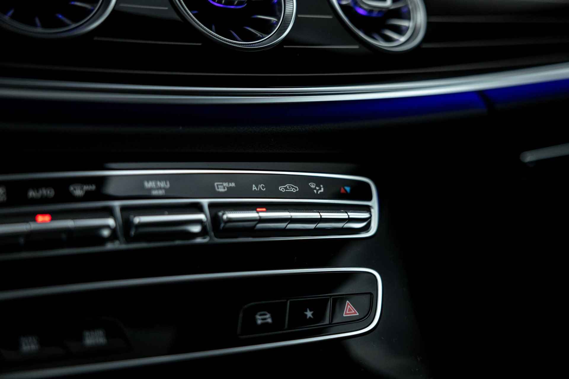Mercedes-Benz CLS 450 4Matic Premium Plus AMG | Luchtvering | Memorypakket | Head-up display | Burmester | Rijassistentiepakket plus | Nightpakket | - 37/51