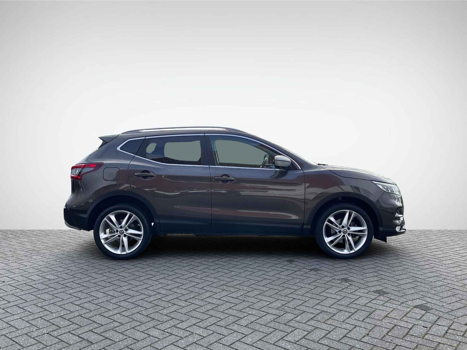 Nissan Qashqai 1.3 DIG-T N-Motion | Panoramadak | Apple Carplay/Android Auto | LED Koplampen | 19'' Velgen | 360° Camera | Keyless Entry | Rijklaarprijs! - 3/26