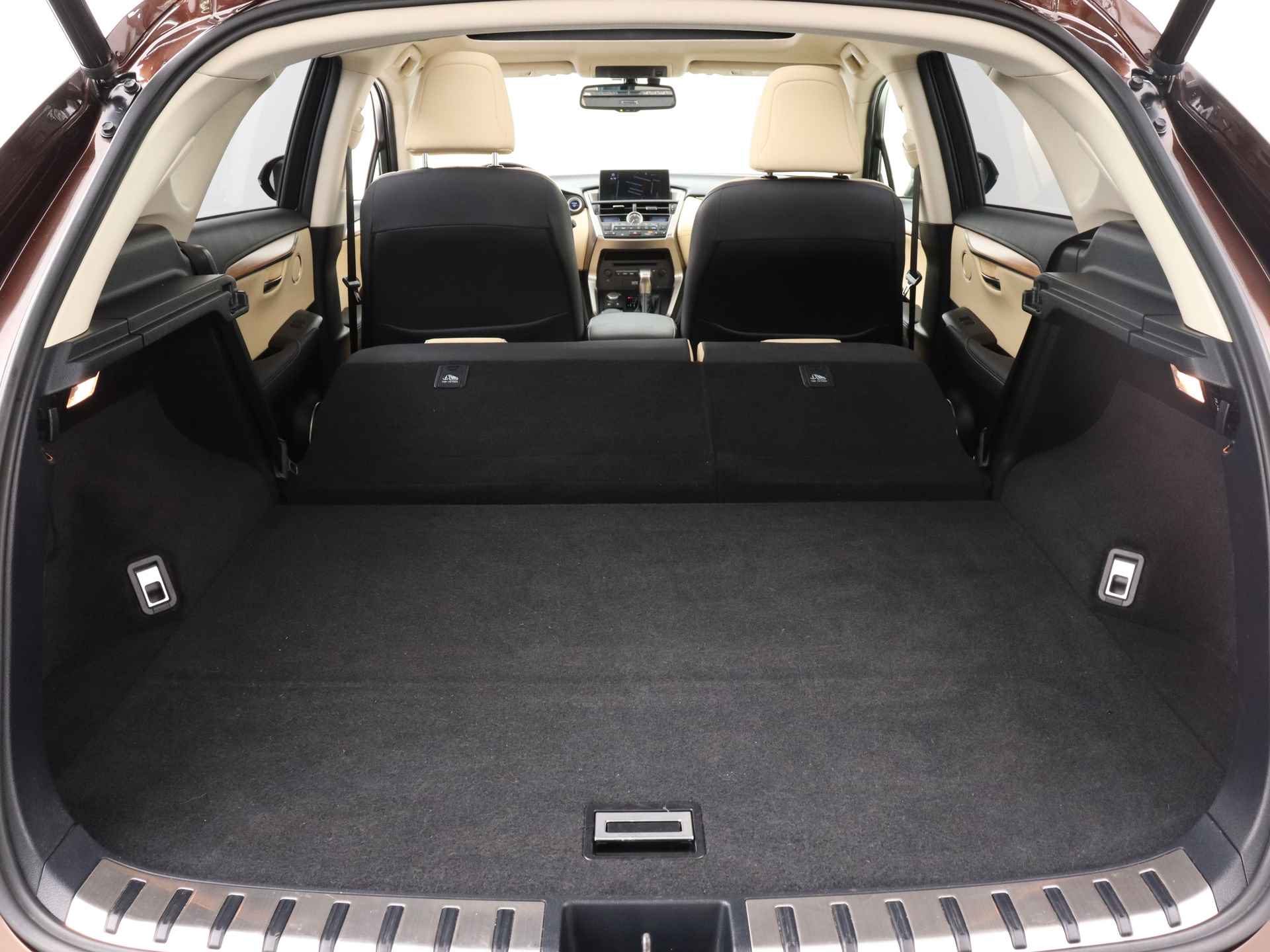 Lexus NX 300h AWD President Limited | Panoramadak | Adaptieve Cruise Control | Mark Levinson | Trekhaak | - 33/47