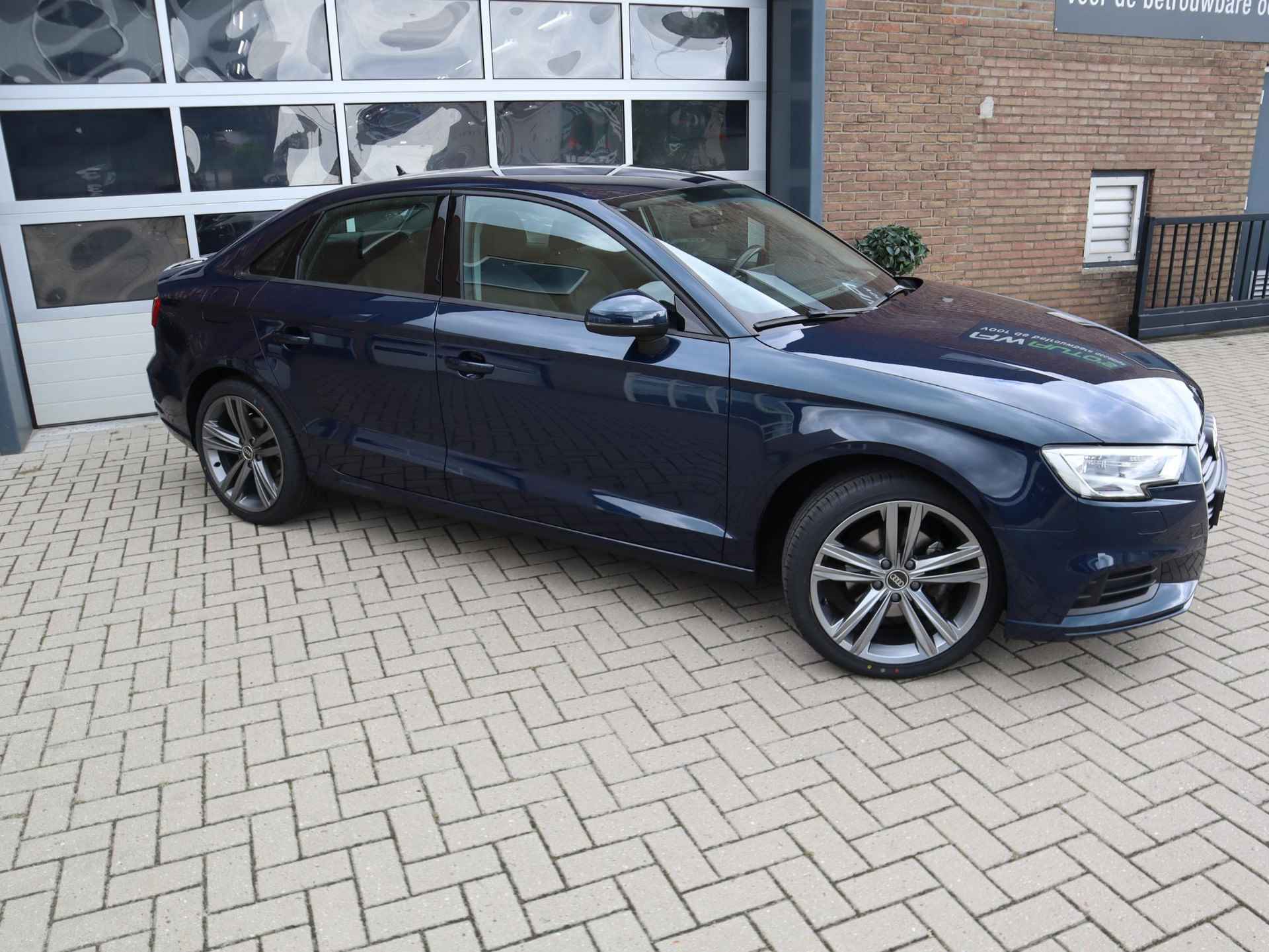 Audi A3 Limousine 1.5 TFSI CoD - 8/37