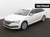 Skoda Superb Combi 1.4 TSI iV Business Edition Plus | DIGITAAL DASHBOARD | CANTON | NAVIGATIE | STOELVERWARMING | CAMERA | ELEK.LAADKLEP | LMV | DIGITAAL DASHBOARD |