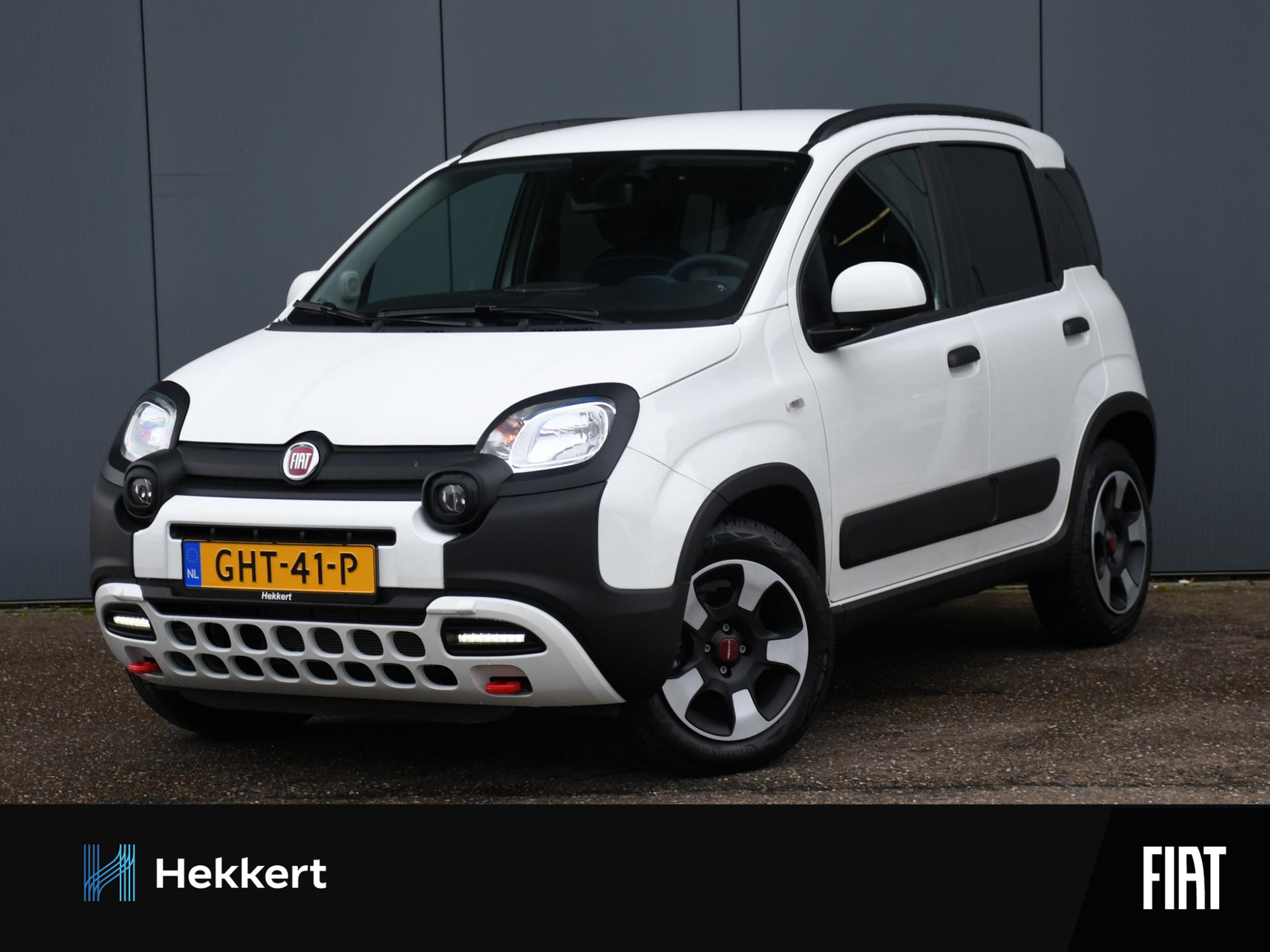 Fiat Panda Cross 1.0 Hybrid 70pk PDC ACHTER | APPLE-CARPLAY | DAB | 15''LM | AIRCO