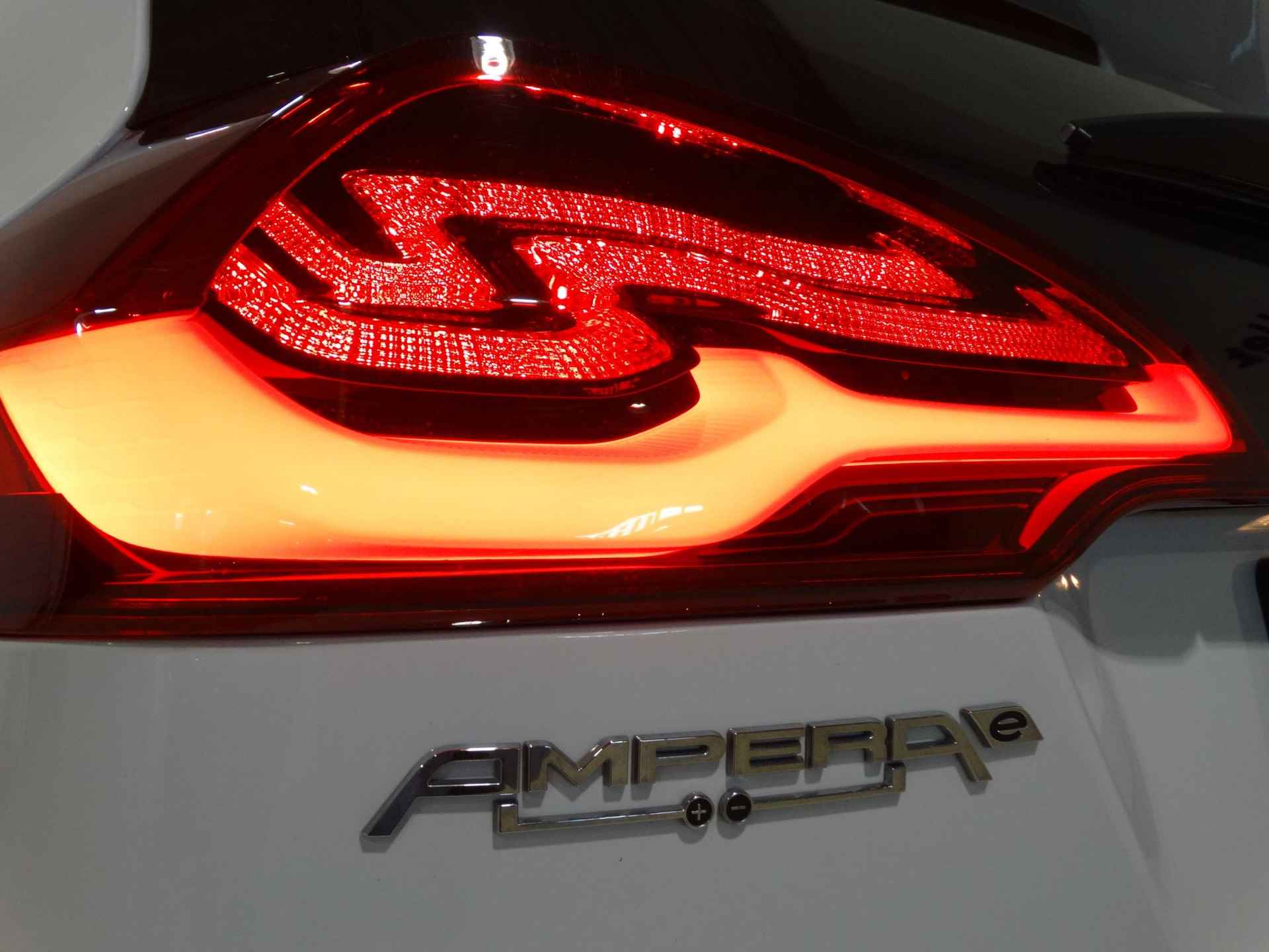 Opel Ampera-e Business Executive 64 kWh 204 pk |NIEUW ACCUPAKKET|LEDER|CAMERA+SENSOREN|APPLE CARPLAY|ANDROID AUTO|ISOFIX|BOSE|HOGE INSTAP| - 11/56