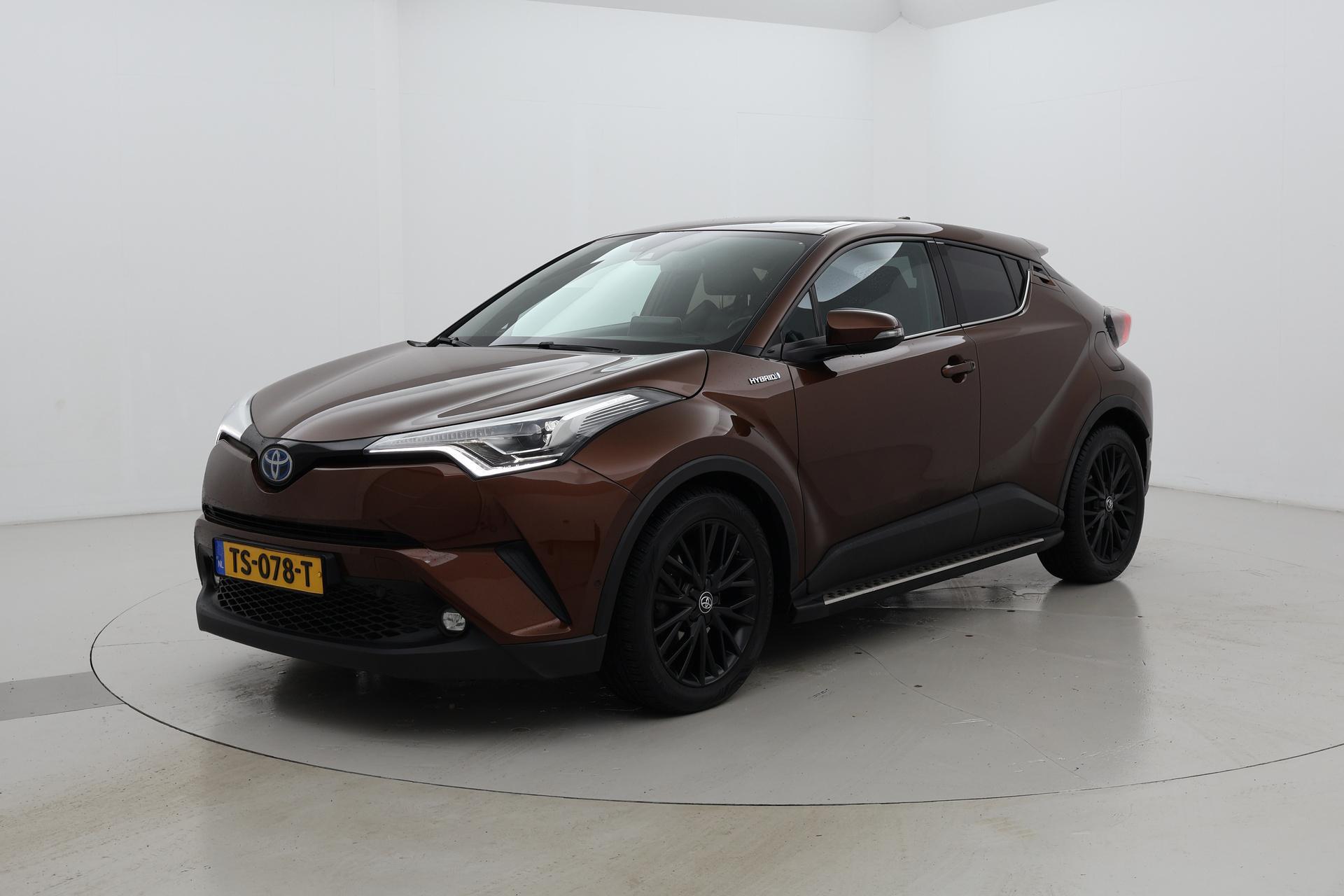 Toyota C-HR 1.8 Hybrid Executive | Trekhaak | Leder