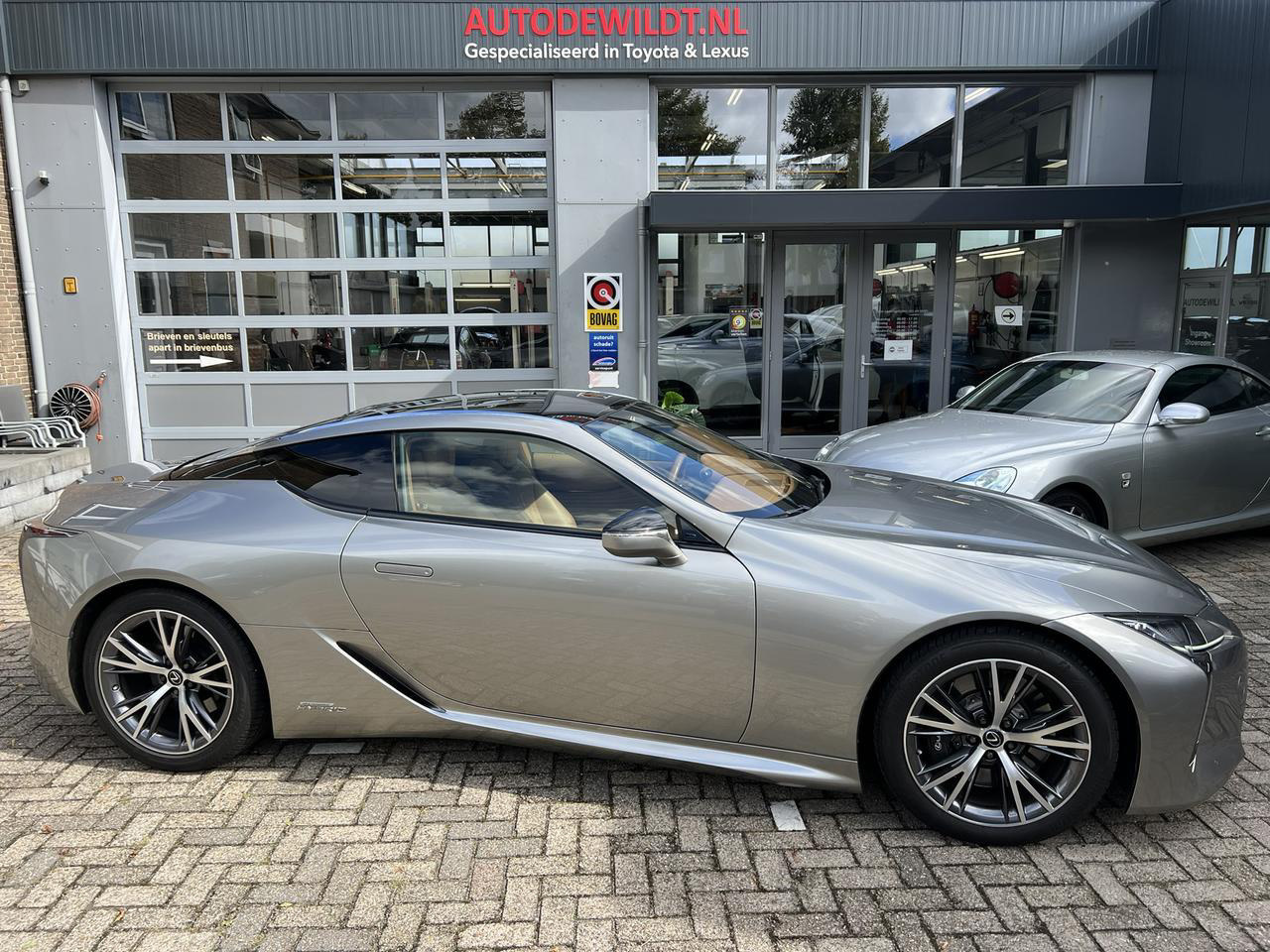 Lexus LC 500h 3.5 V6 300pk + 12 MND BOVAG