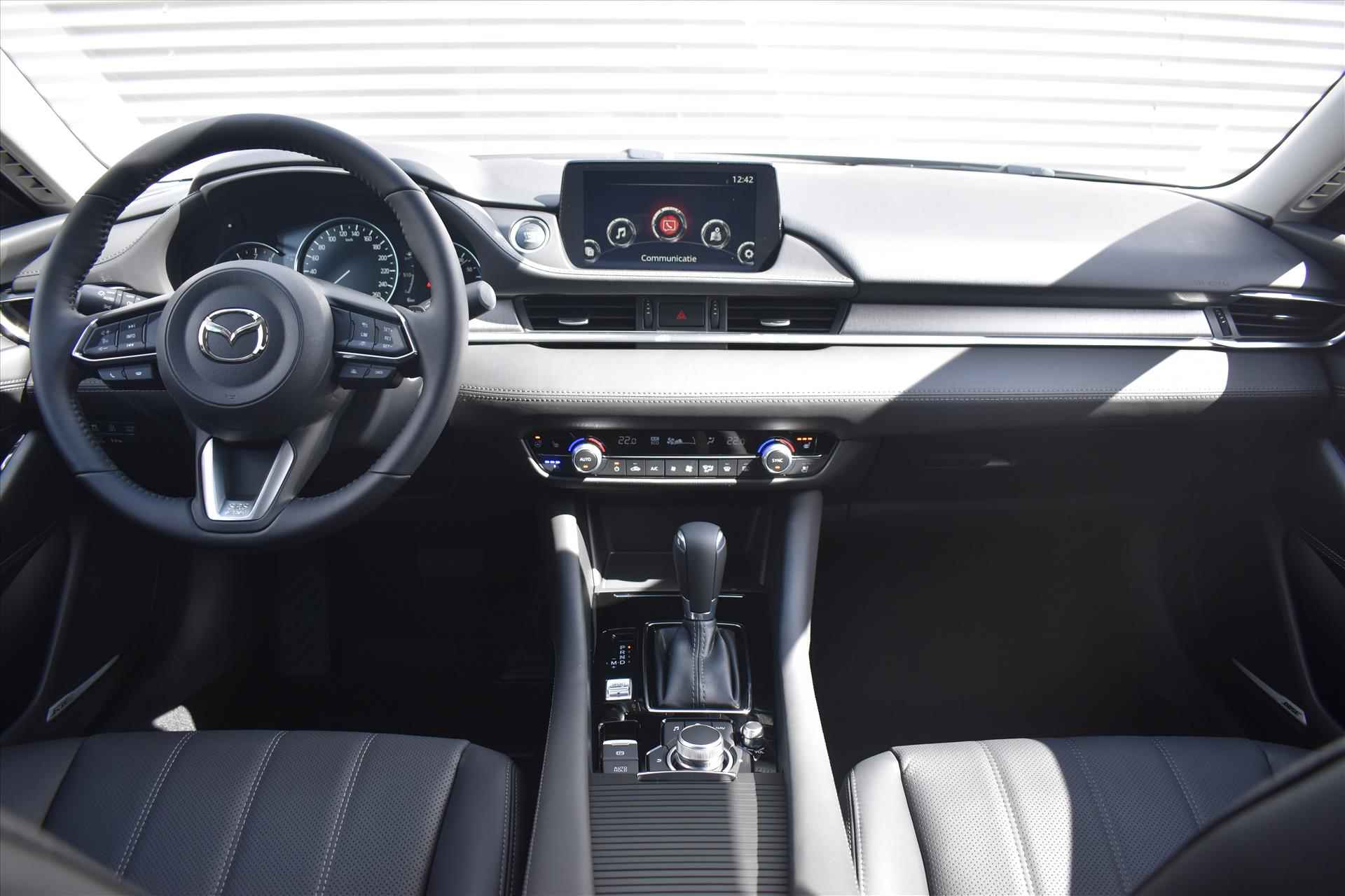 Mazda 6 Sportbreak 2.0 SKYACTIV-G 165PK Automaat Exclusive-Line & Comfort pakket | Direct leverbaar! | Leer | BOSE | Navi | Stoelventilatie | *DEMO* - 7/32