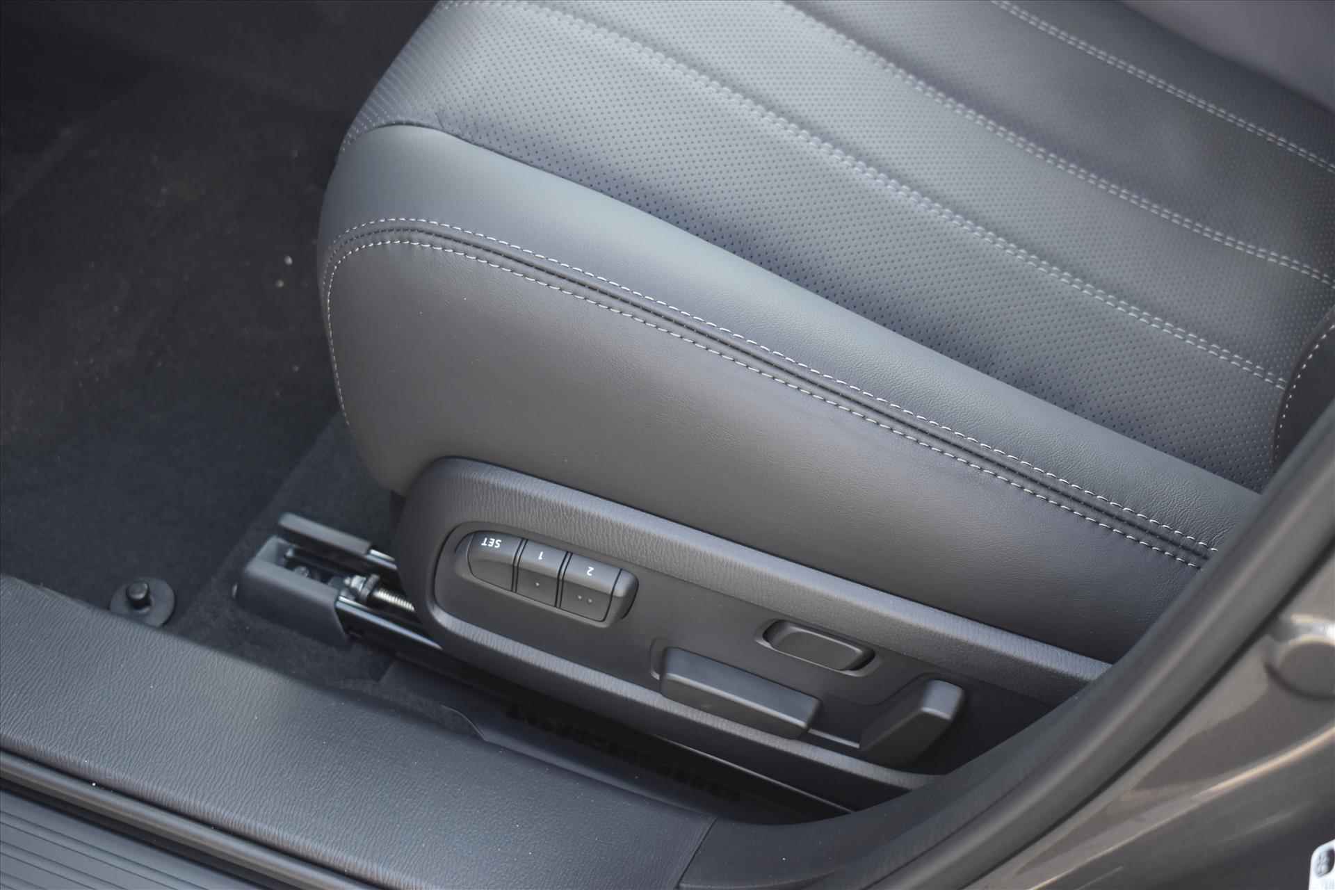 Mazda 6 Sportbreak 2.0 SKYACTIV-G 165PK Automaat Exclusive-Line & Comfort pakket | Direct leverbaar! | Leer | BOSE | Navi | Stoelventilatie | *DEMO* - 9/32