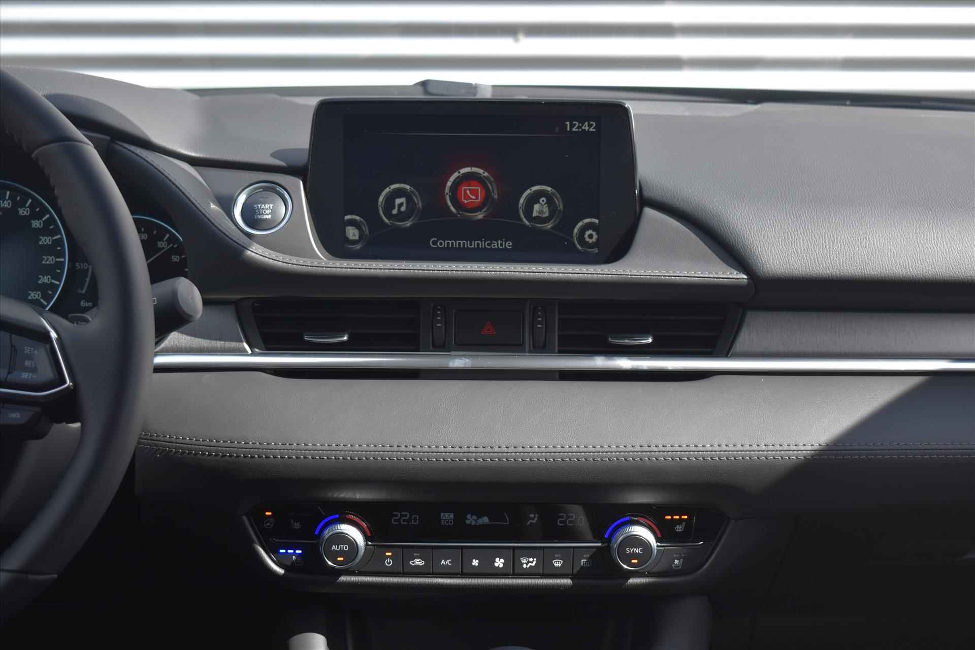 Mazda 6 Sportbreak 2.0 SKYACTIV-G 165PK Automaat Exclusive-Line & Comfort pakket | Direct leverbaar! | Leer | BOSE | Navi | Stoelventilatie | *DEMO* - 14/32