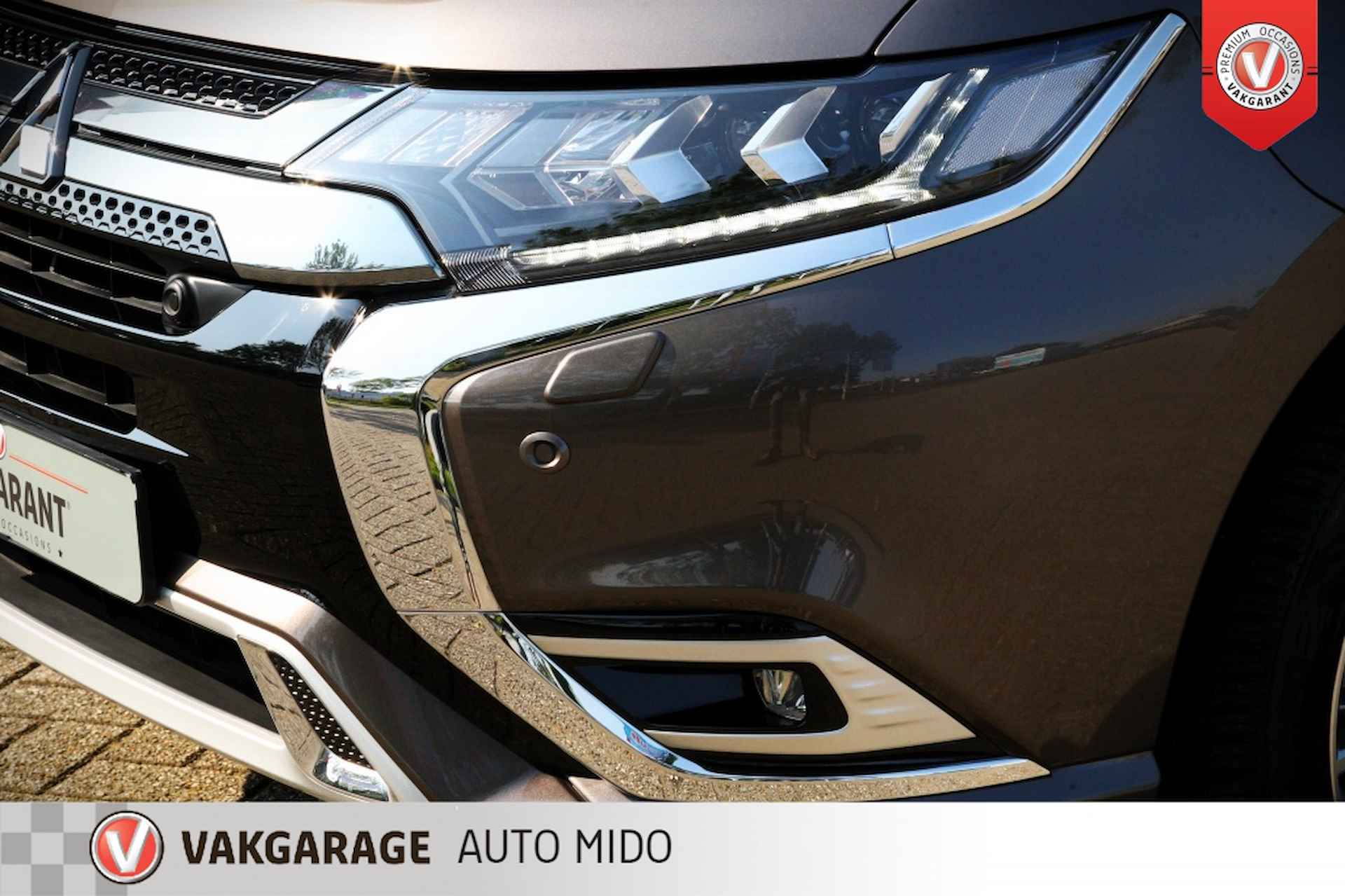 Mitsubishi Outlander 2.4 PHEV Instyle -Trekhaak afneembaar- -All season banden- - 41/60