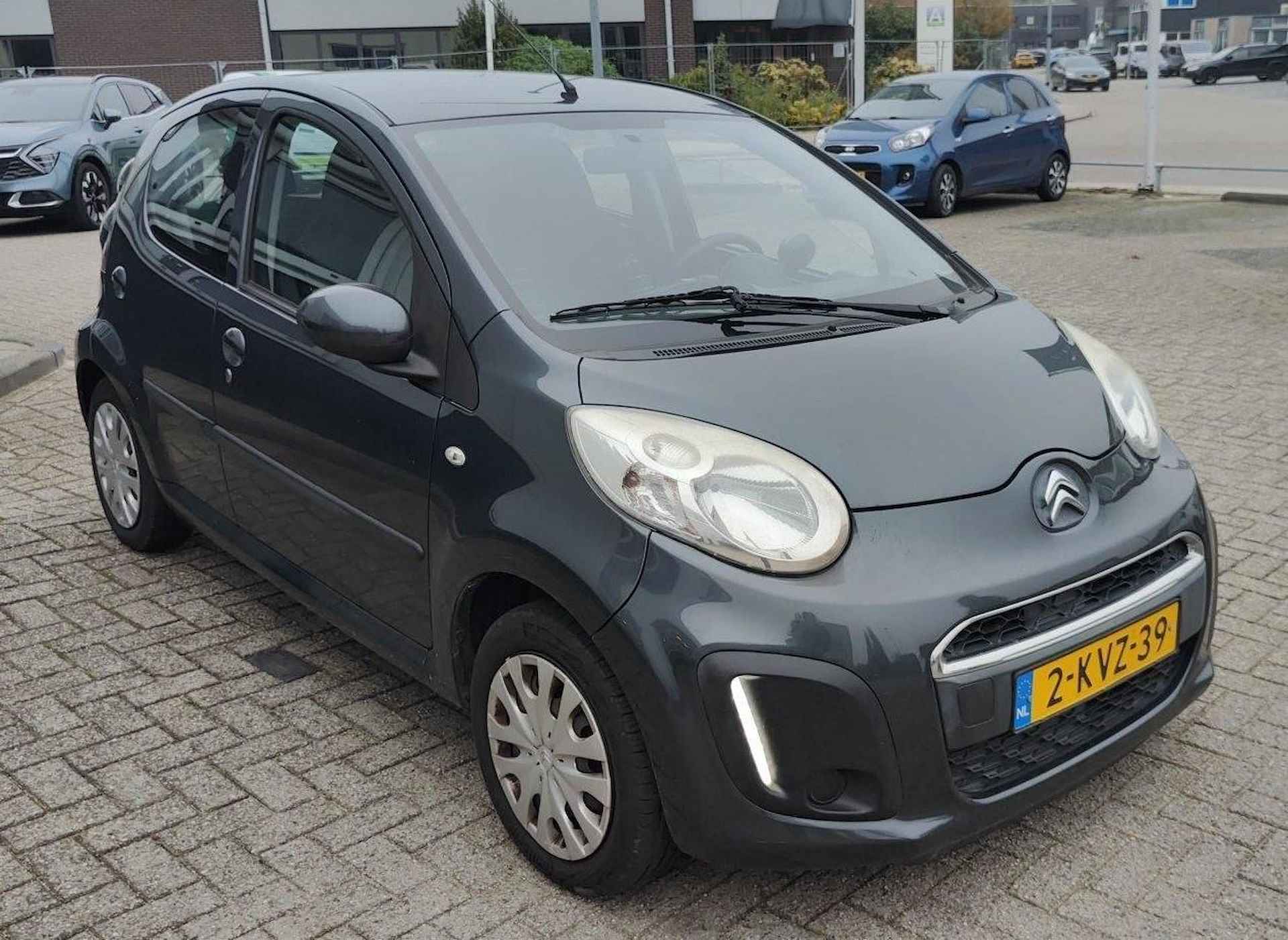 Citroen C1 1.0 5 deurs Tendance AUTOMAAT | VAN 2e EIGENAAR | - 8/17