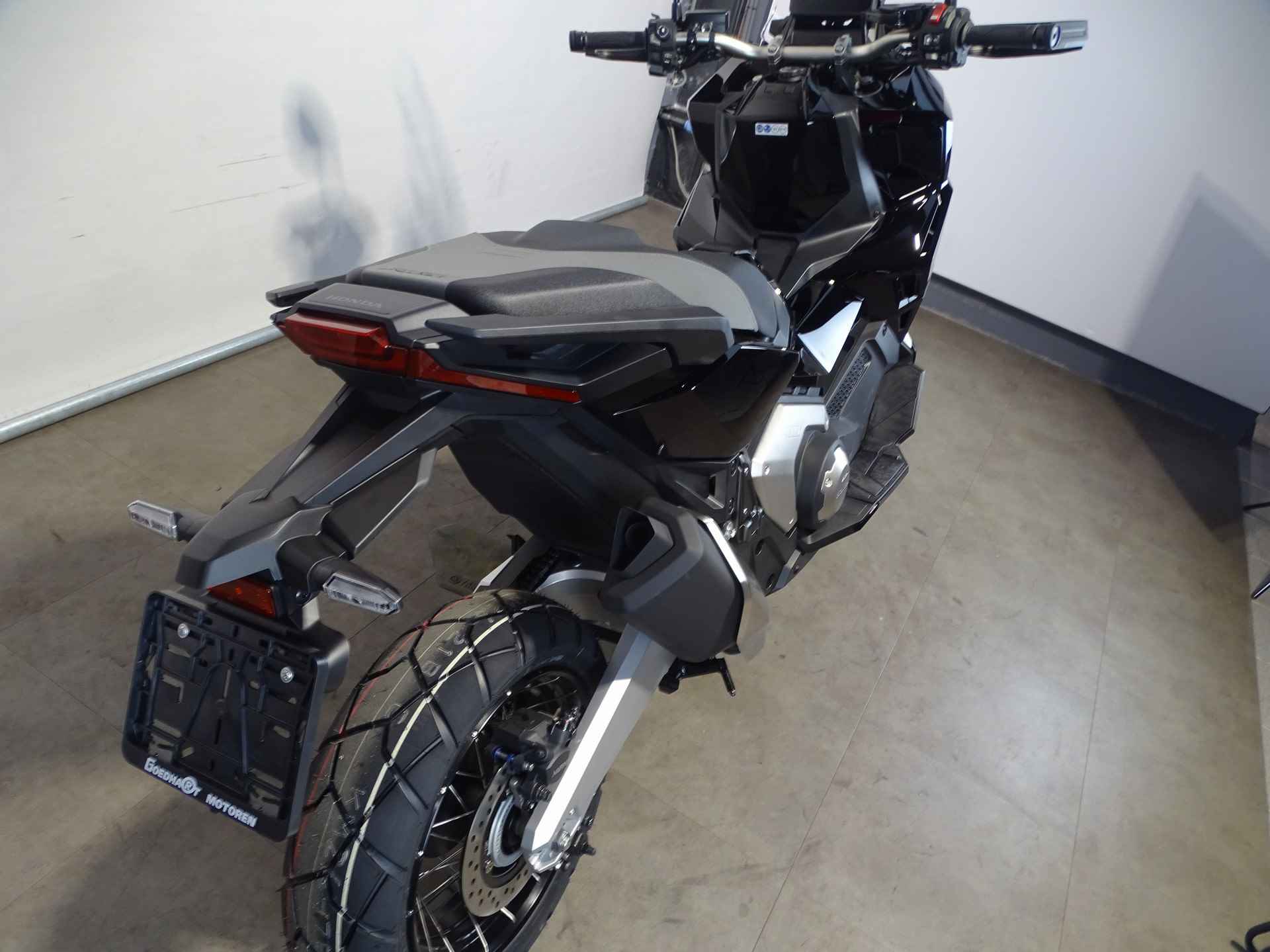 Honda X-ADV - 3/9