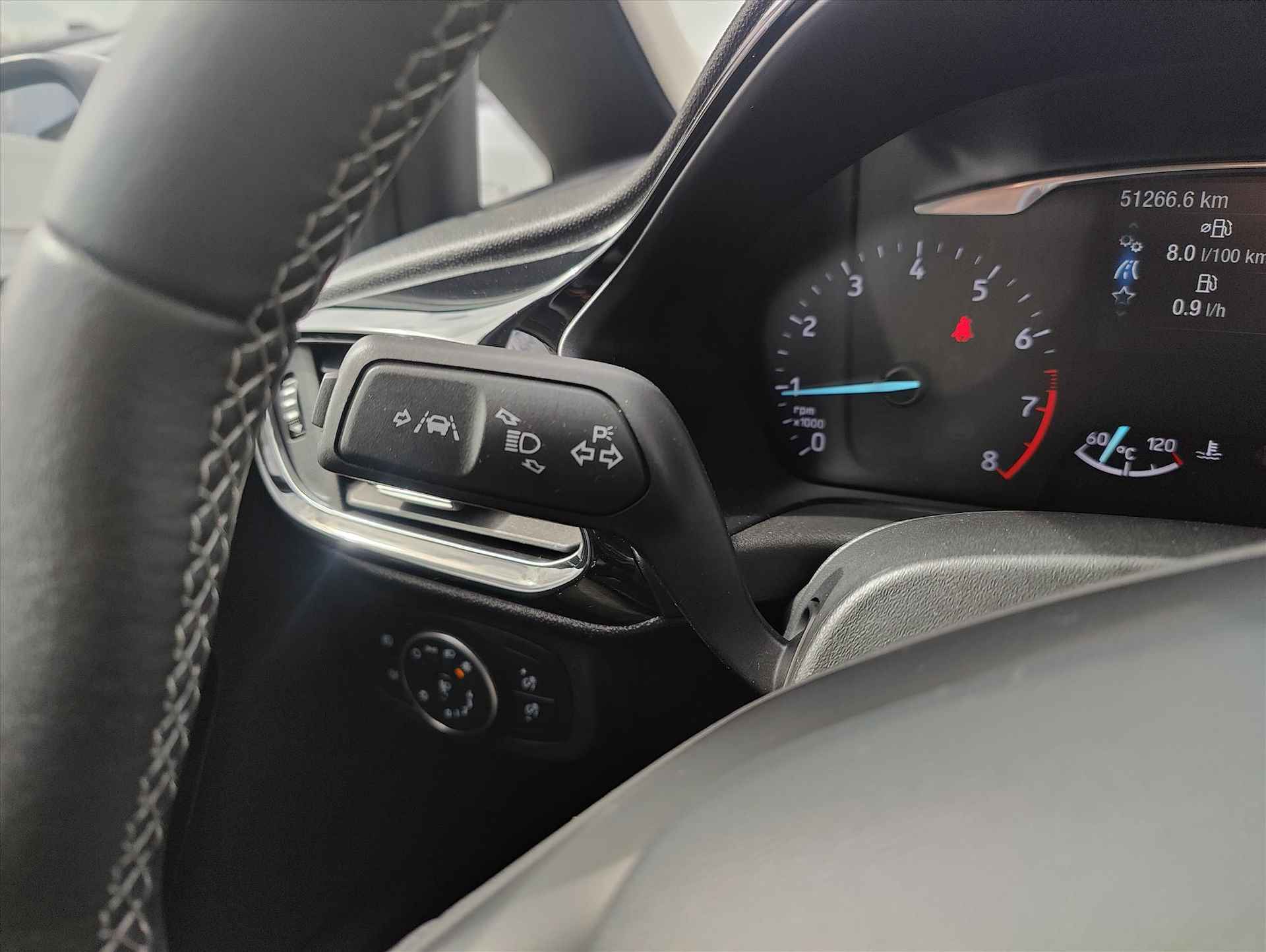Ford Fiesta 1.0 EcoBoost 100pk 5dr Titanium Navigatie | Achteruitrij camera | Licht metalen velgen | Airco | - 18/37