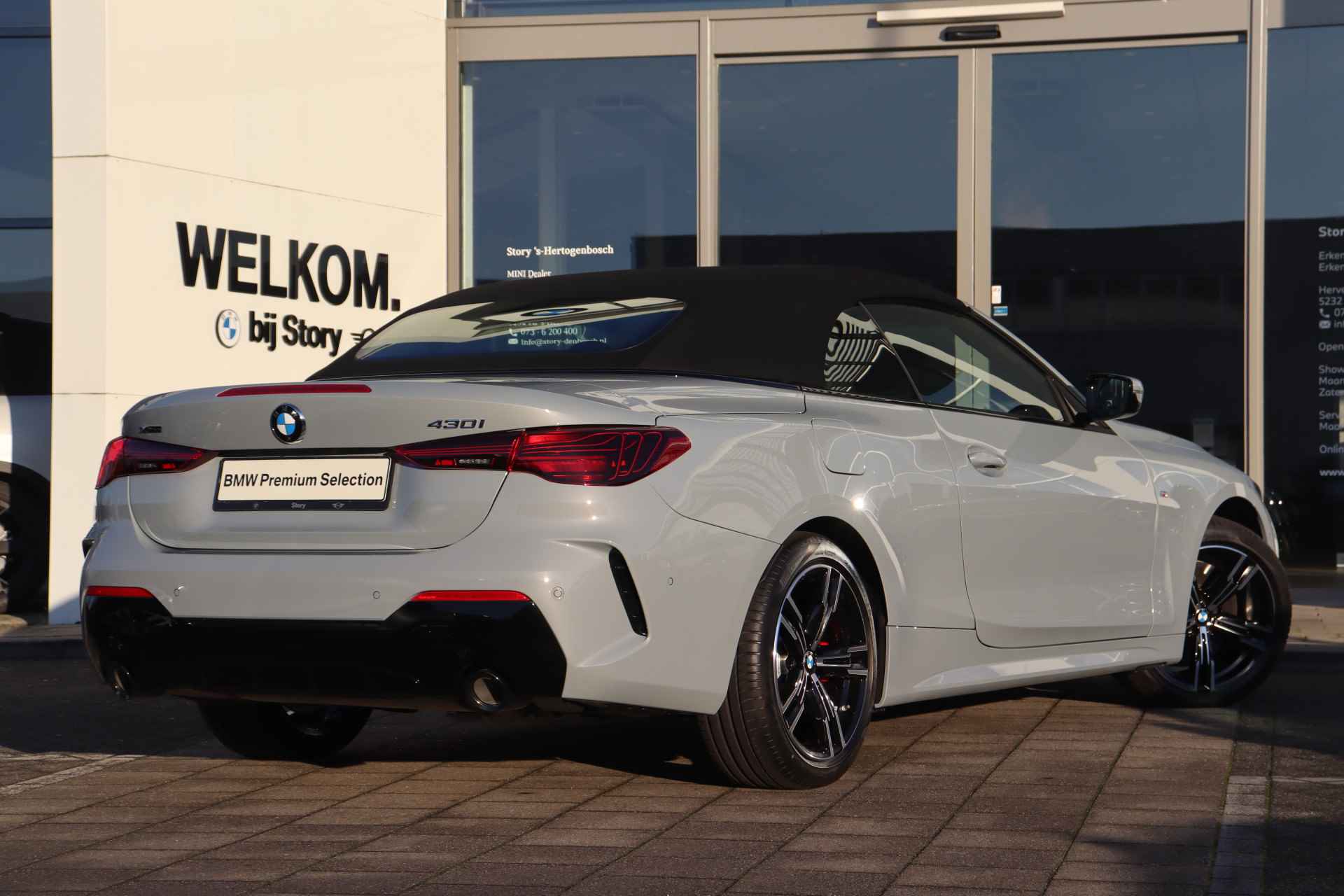 BMW 4 Serie Cabrio 430i xDrive High Executive M Sport Automaat / Comfort Access / Adaptieve LED / Parking Assistant Plus / Stoelverwarming / Live Cockpit Professional - 11/44