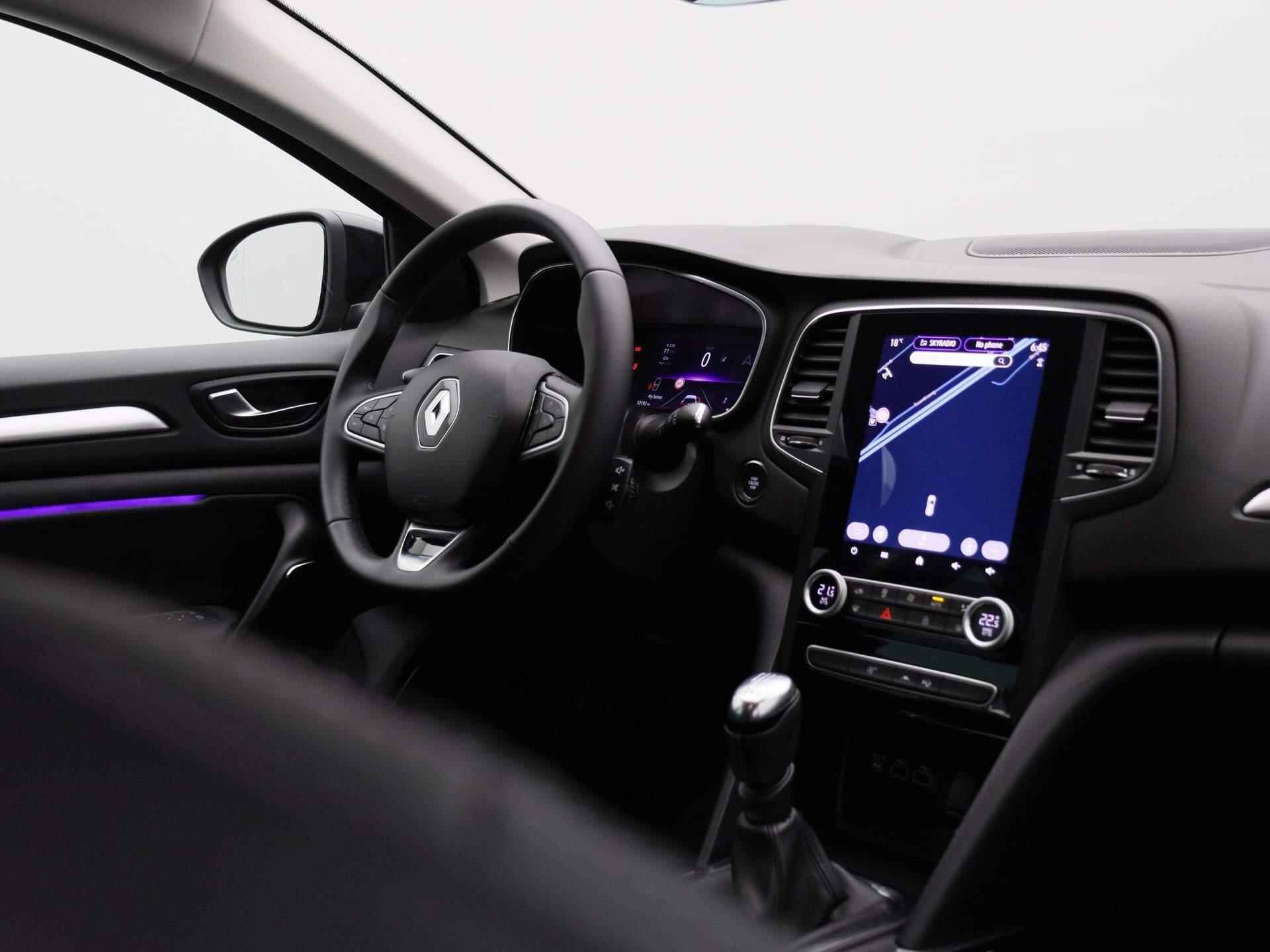 Renault Mégane Estate 1.3 TCe 140 Techno Navigatie / Climate Control / Cruise Control / Parkeersensoren Voor en Achter  / Camera Achter / Apple Carplay & Android Auto - 32/36