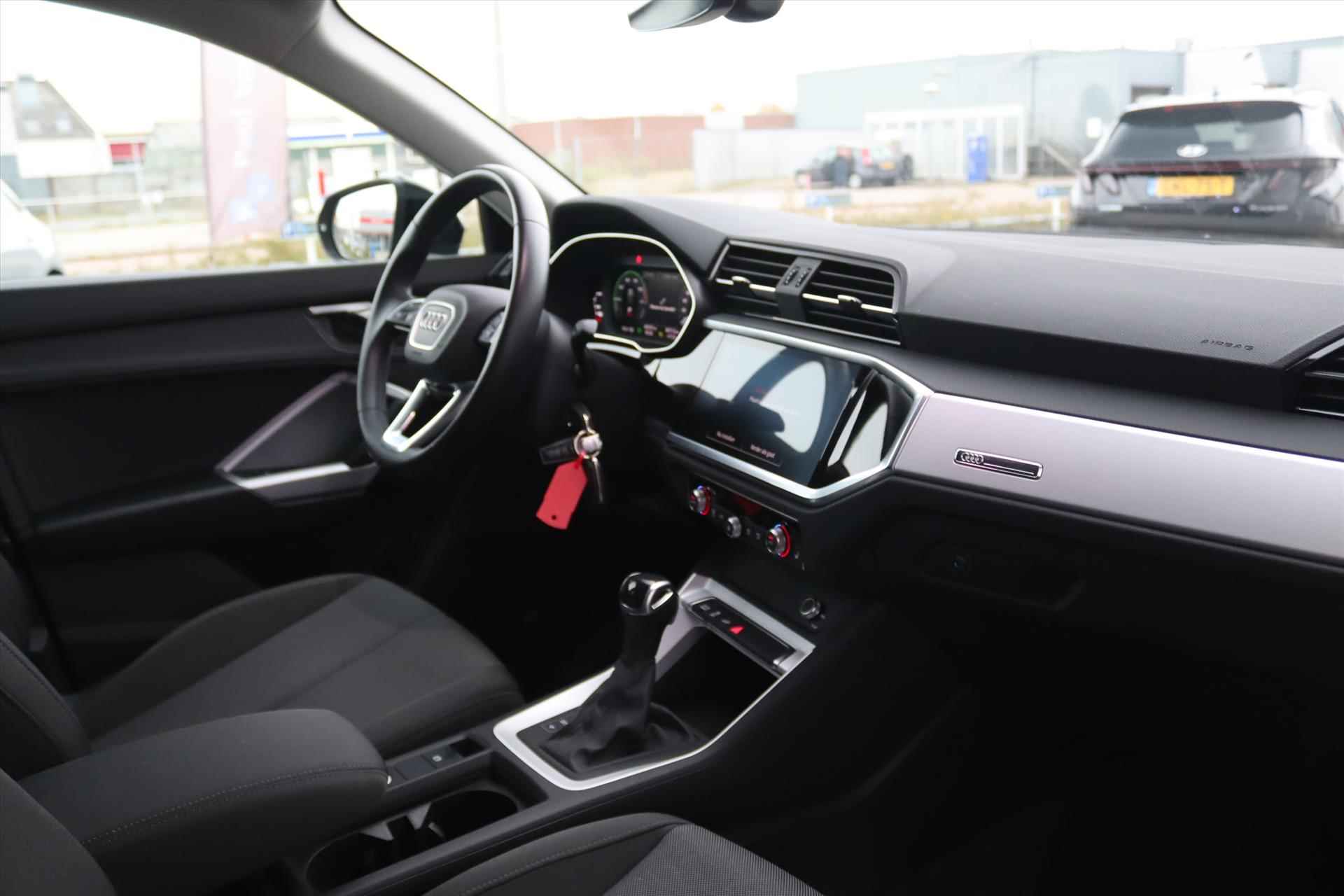 Audi Q3 45TFSIe 245PK PHEV AUTOMAAT BLACK E.D. Navi Carplay | Adapt.Cruise | Virtual Cockpit | Verwarmde stoelen | Electr.Klep | - 6/56