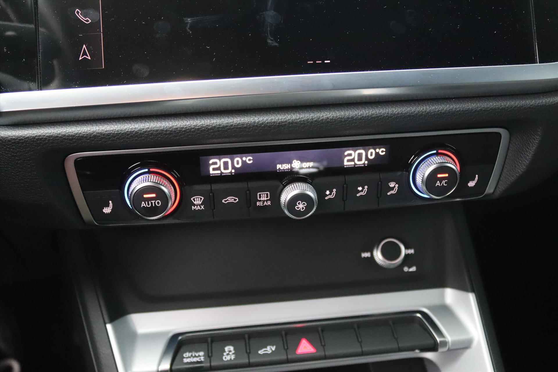 Audi Q3 45TFSIe 245PK PHEV AUTOMAAT BLACK E.D. Navi Carplay | Adapt.Cruise | Virtual Cockpit | Verwarmde stoelen | Electr.Klep | - 24/56