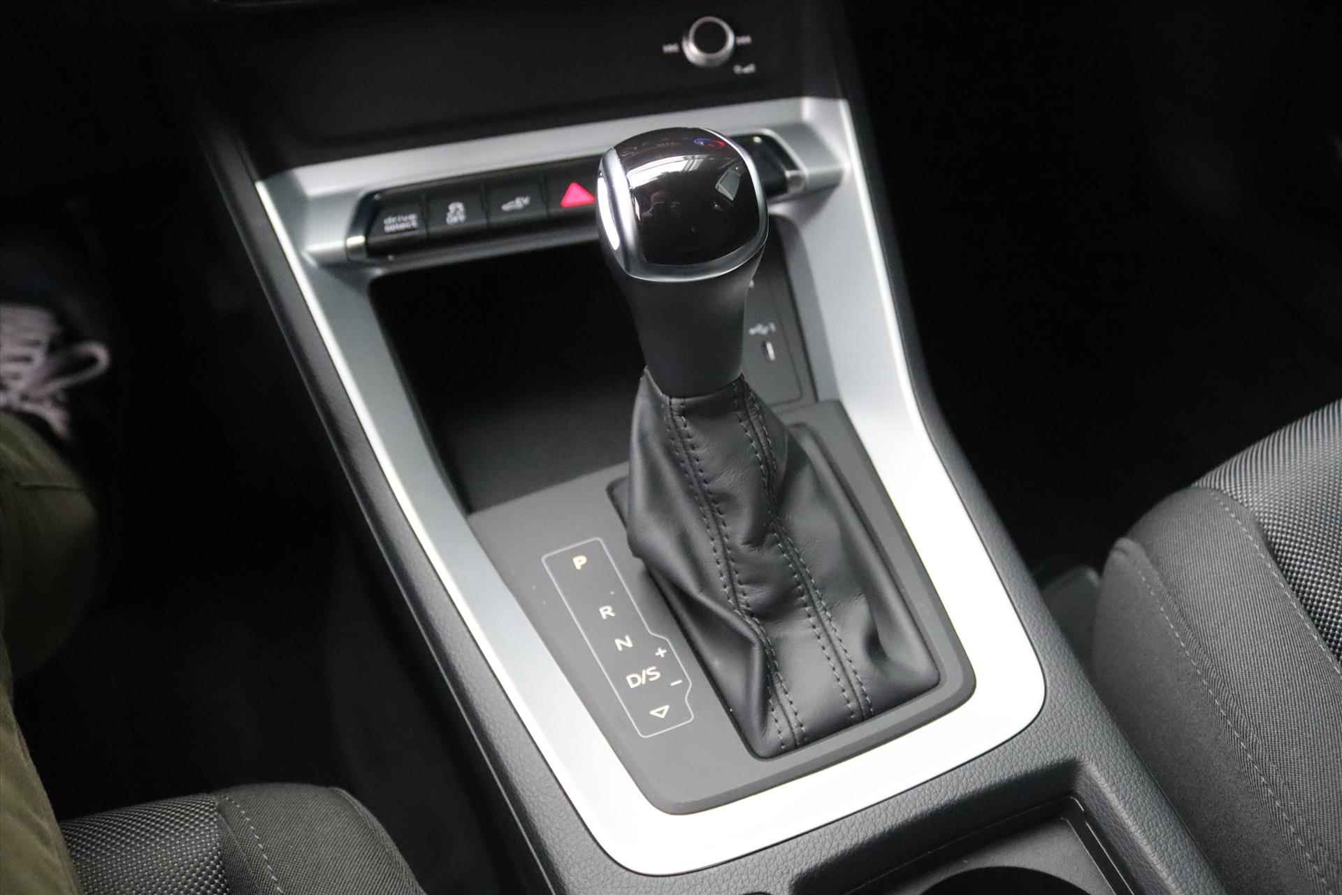 Audi Q3 45TFSIe 245PK PHEV AUTOMAAT BLACK E.D. Navi Carplay | Adapt.Cruise | Virtual Cockpit | Verwarmde stoelen | Electr.Klep | - 28/56