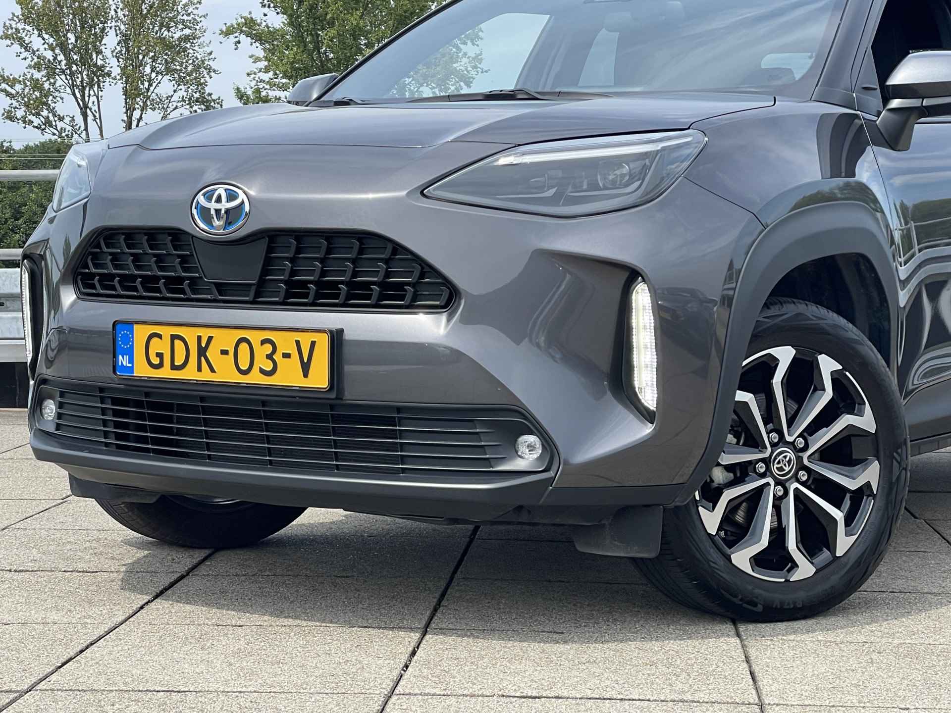 Toyota Yaris Cross 1.5 Hybrid Dynamic AWD | All-Wheel Drive | Automaat | Navigatiesysteem | Rijklaarprijs! | - 5/36