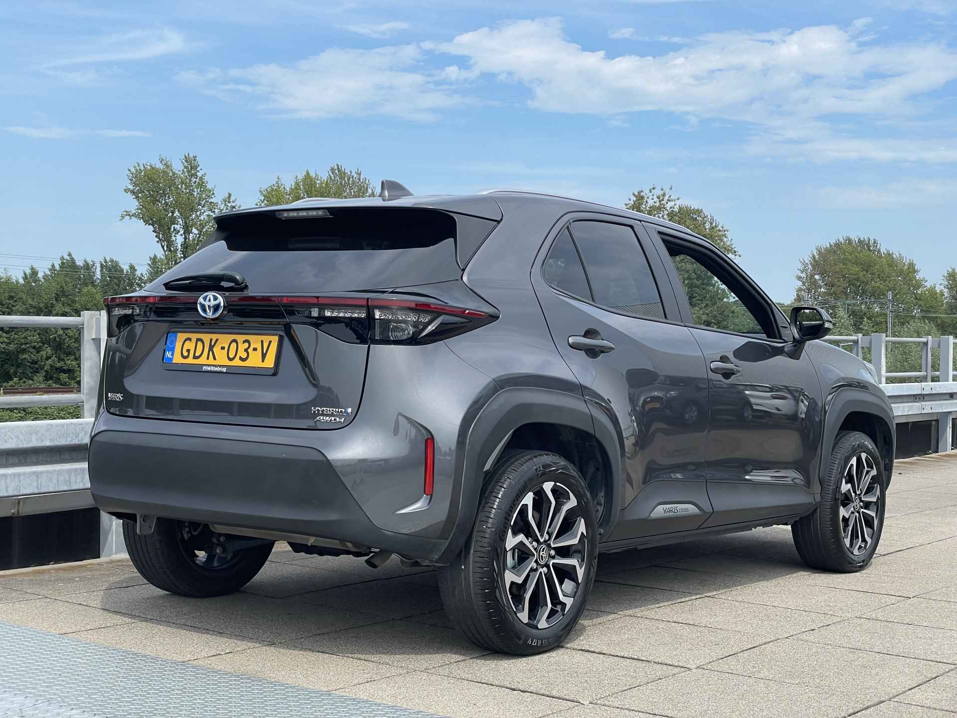 Toyota Yaris Cross 1.5 Hybrid Dynamic AWD | All-Wheel Drive | Automaat | Navigatiesysteem | Rijklaarprijs! | - 34/36