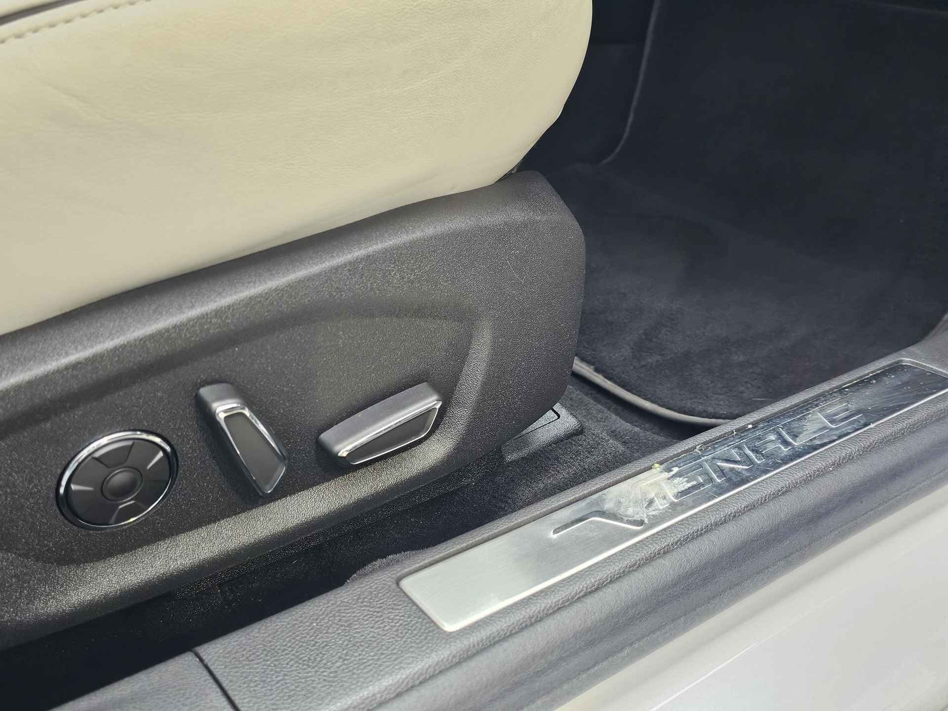 Ford Mondeo 2.0 IVCT HEV Vignale 1ste eigenaar | LED | Stoelmassage | Vol leder | Stoelkoeling | Camera | Automatisch inparkeren | Keyless go | Winterpack etc. - 36/42