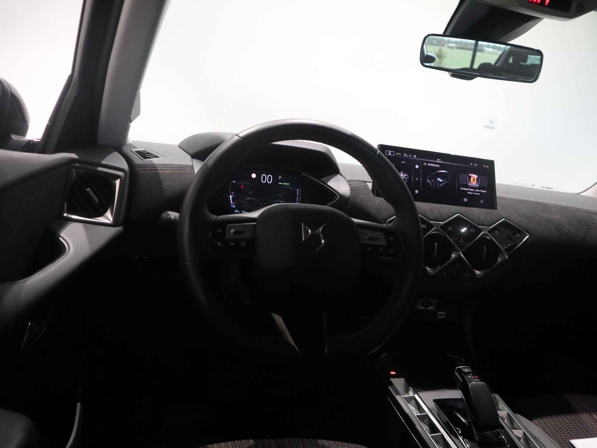 DS 3 E-Tense Performance Line 54 kWh - NAVIGATIE - ALCANTARA - APPLE CARPLAY/ ANDROID AUTO - 14/44