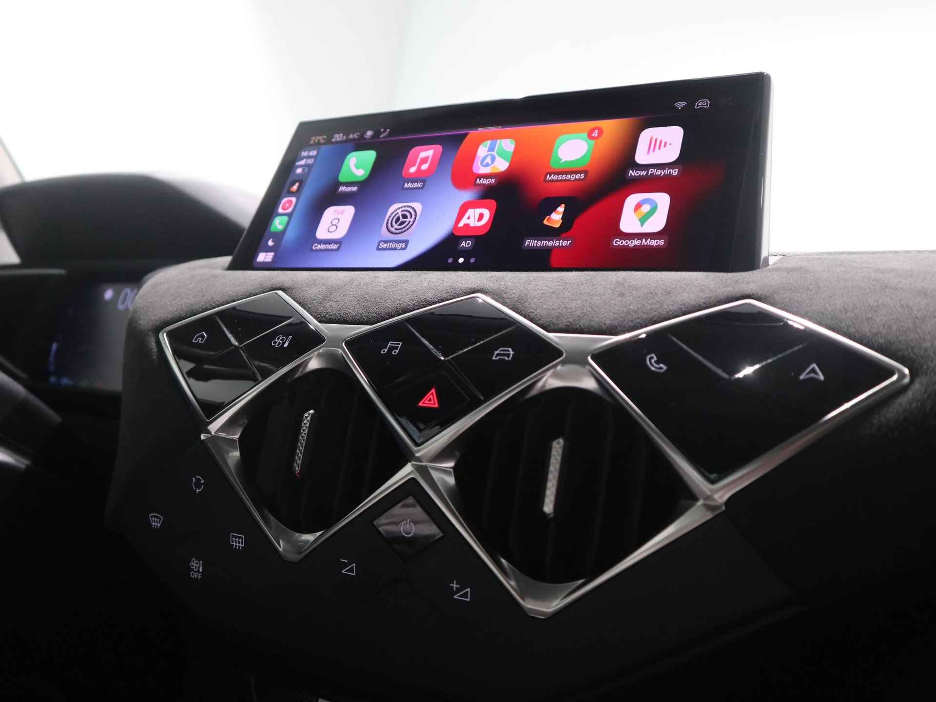 DS 3 E-Tense Performance Line 54 kWh - NAVIGATIE - ALCANTARA - APPLE CARPLAY/ ANDROID AUTO - 20/44