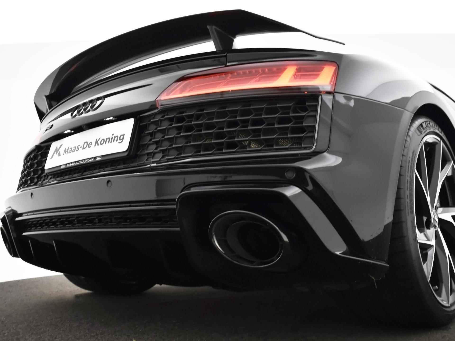 Audi R8 5.2 V10 620pk Performance Quattro · Keyless · Keramische Remmen · Camera · Carbon Pakket· B&O · 20'' Inch · Garantie t/m 06-10-2025 of 100.000km - 55/62