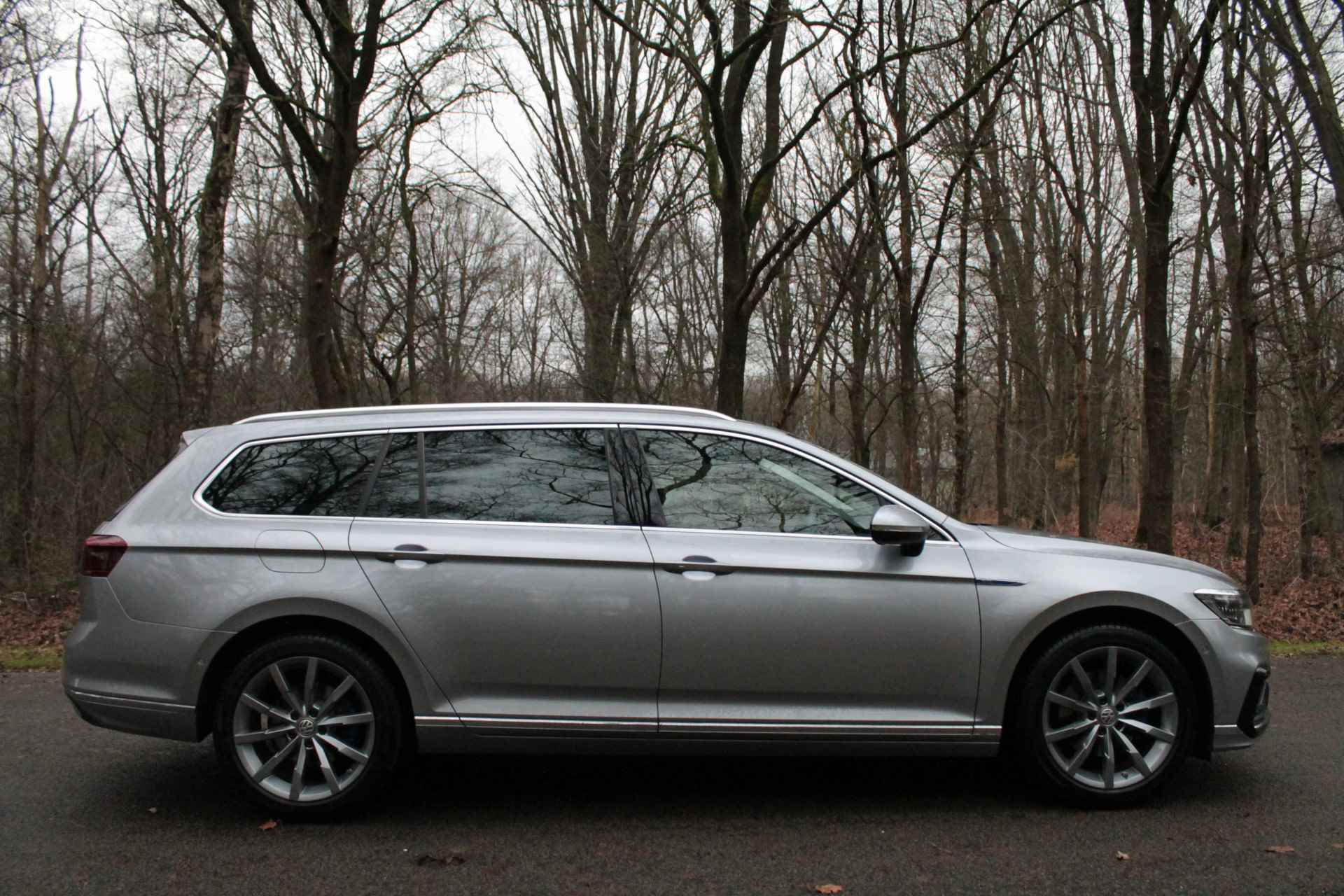 Volkswagen Passat Variant 1.4 TSI PHEV GTE 218PK Pano | Trekhaak - 11/40